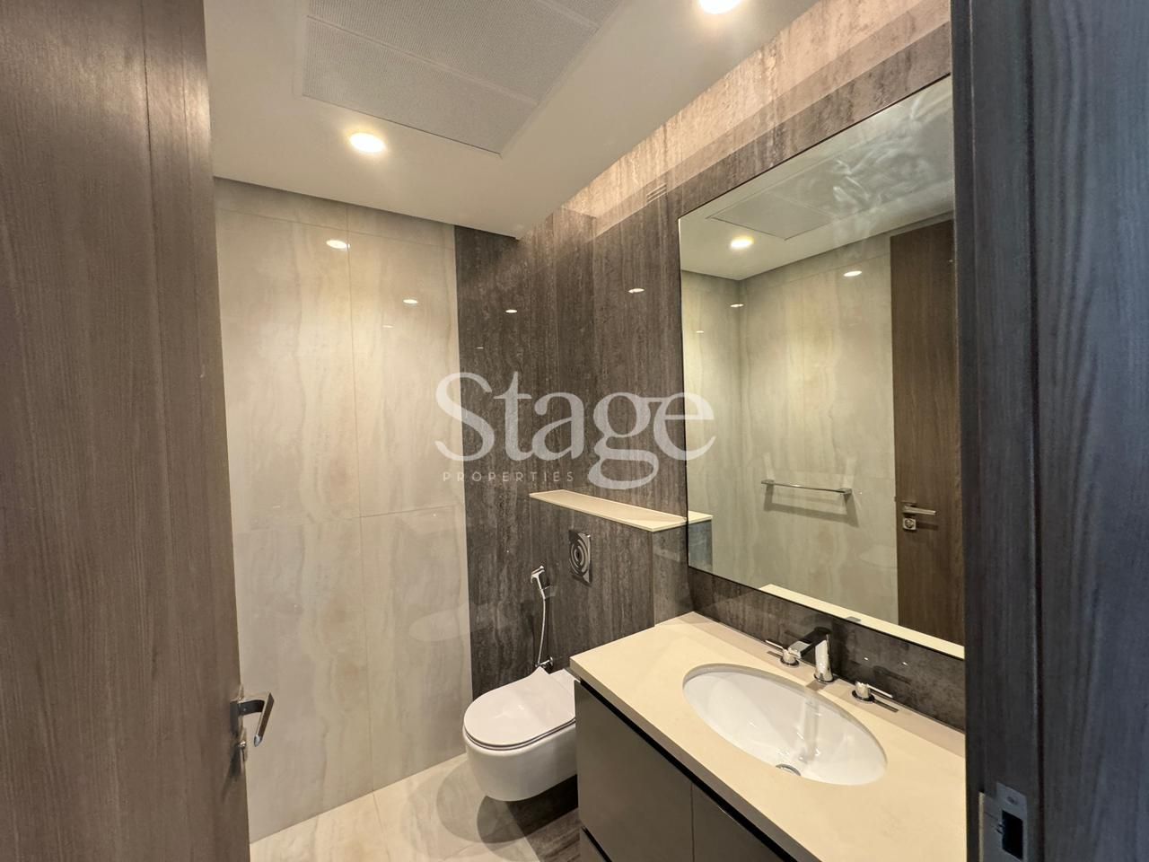 شقة من ٣ غرف نوم للبيع في Business Bay، Dubai AP7539S