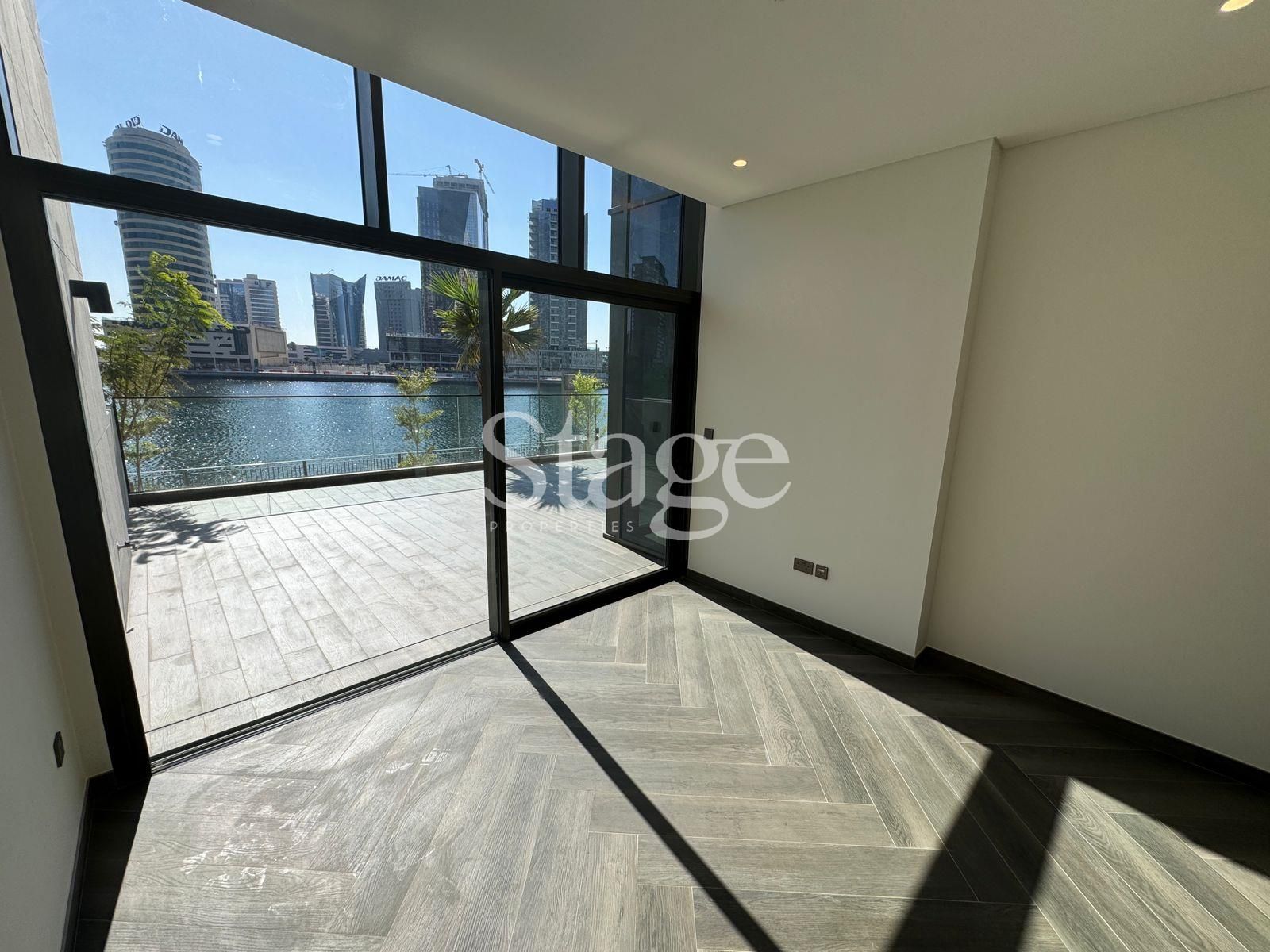 شقة من ٣ غرف نوم للبيع في Business Bay، Dubai AP7539S