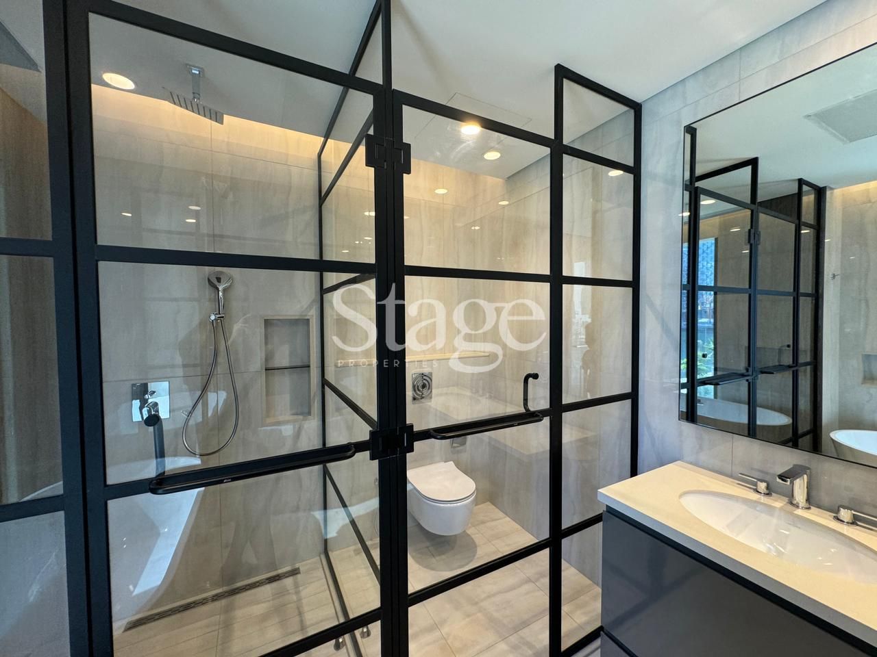 شقة من ٣ غرف نوم للبيع في Business Bay، Dubai AP7539S