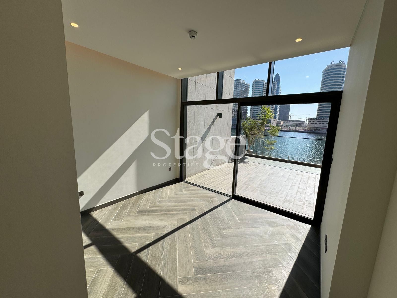شقة من ٣ غرف نوم للبيع في Business Bay، Dubai AP7539S