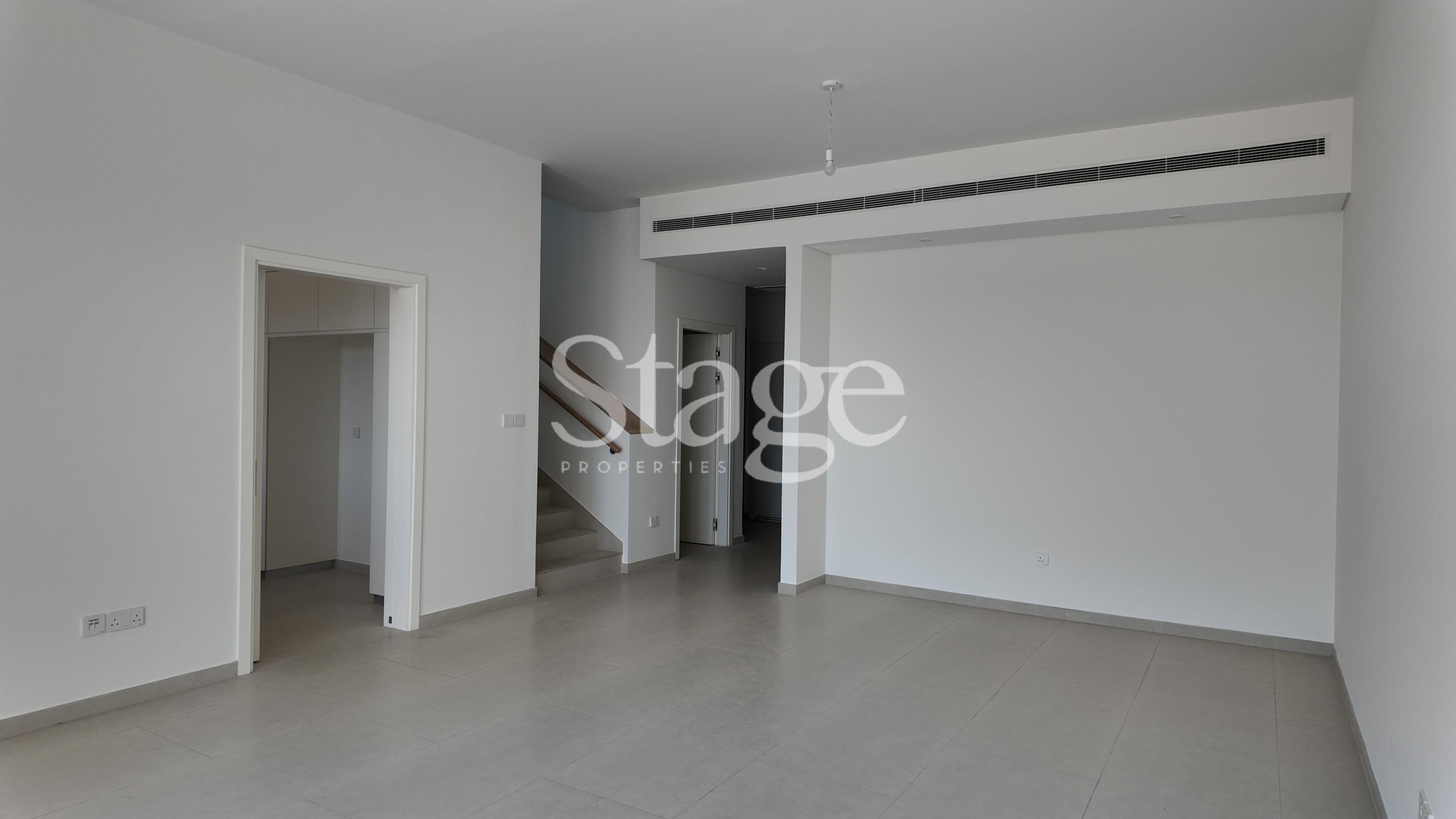 3 bedrooms Townhouse for Rent in Jebel Ali, Dubai TH10062L