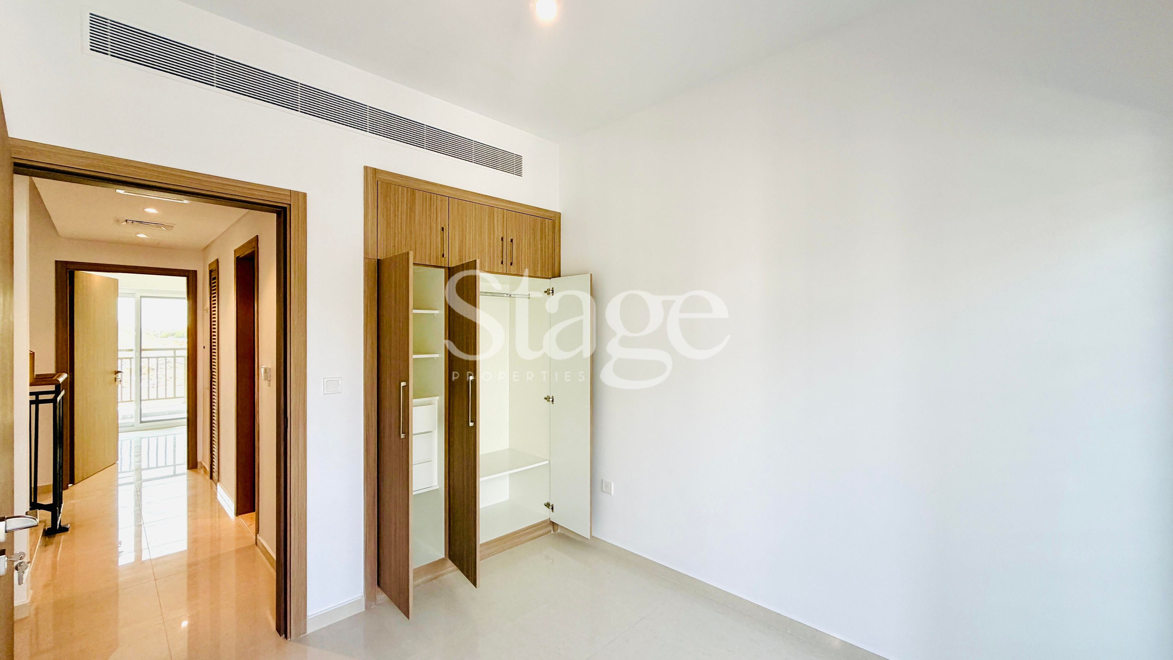 3 bedrooms Townhouse for Rent in Damac Hills 2, Dubai TH8858L