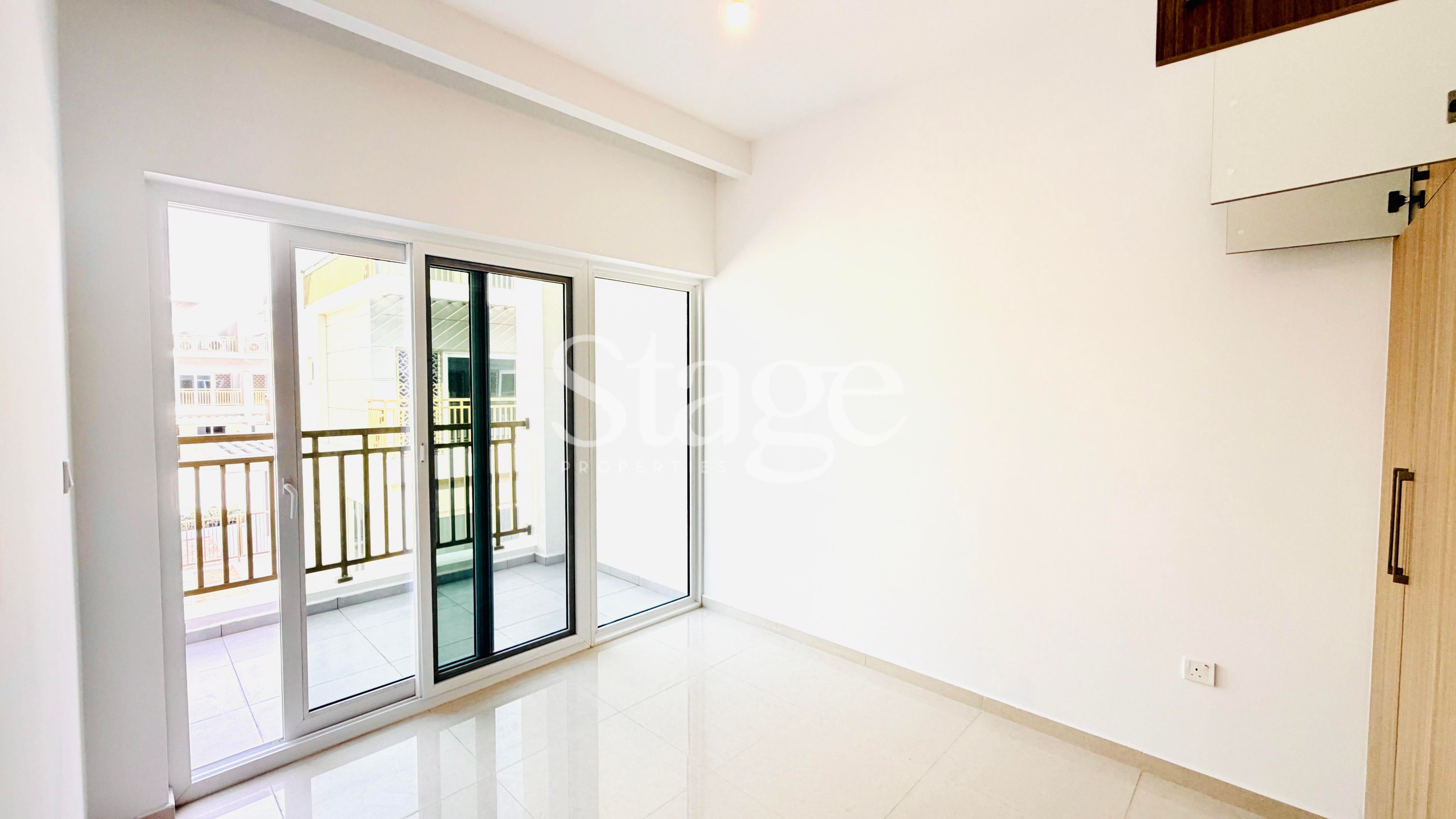 3 bedrooms Townhouse for Rent in Damac Hills 2, Dubai TH8858L