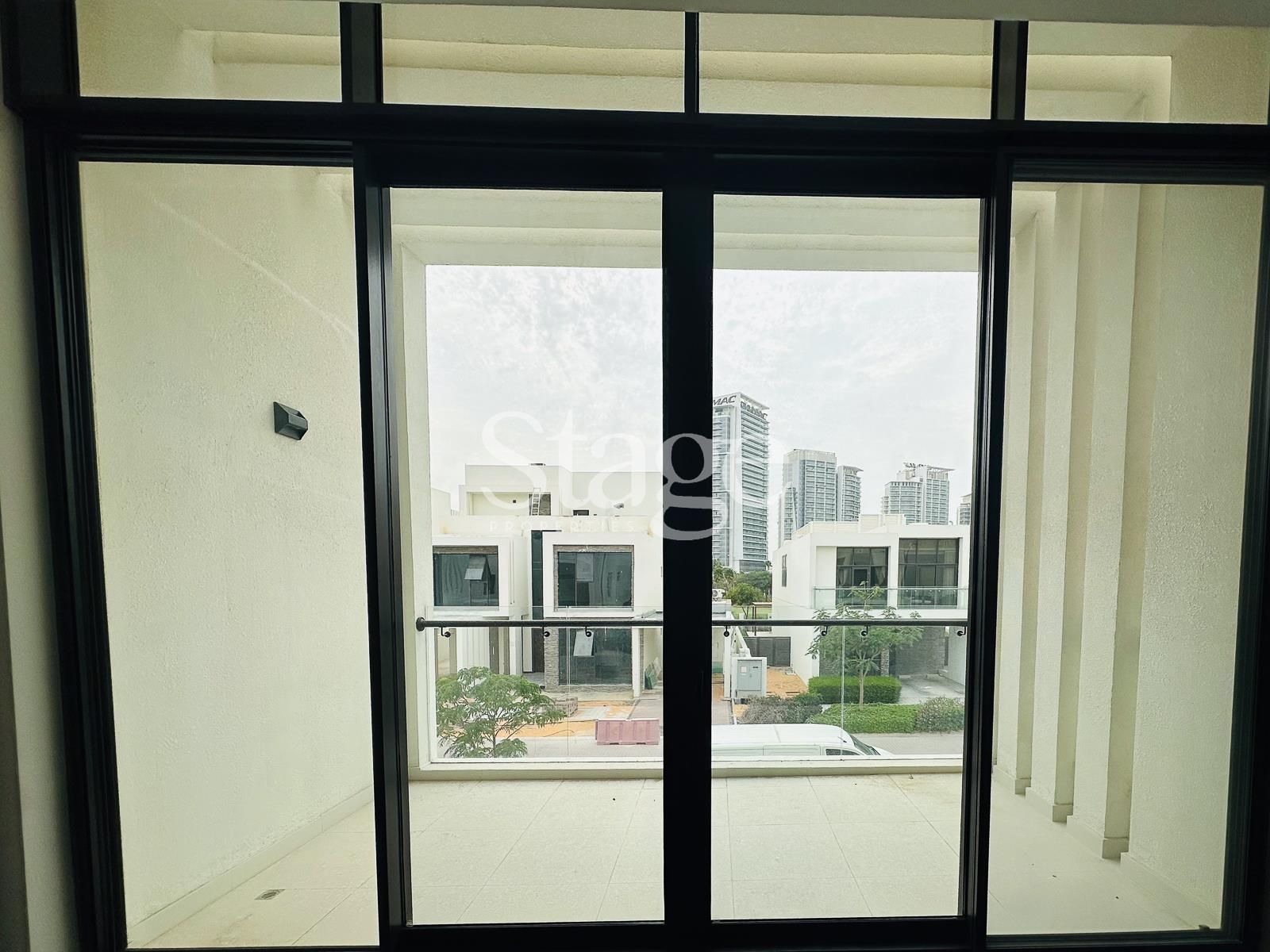 4 bedrooms common for Rent in DAMAC Hills, Dubai VI7672L