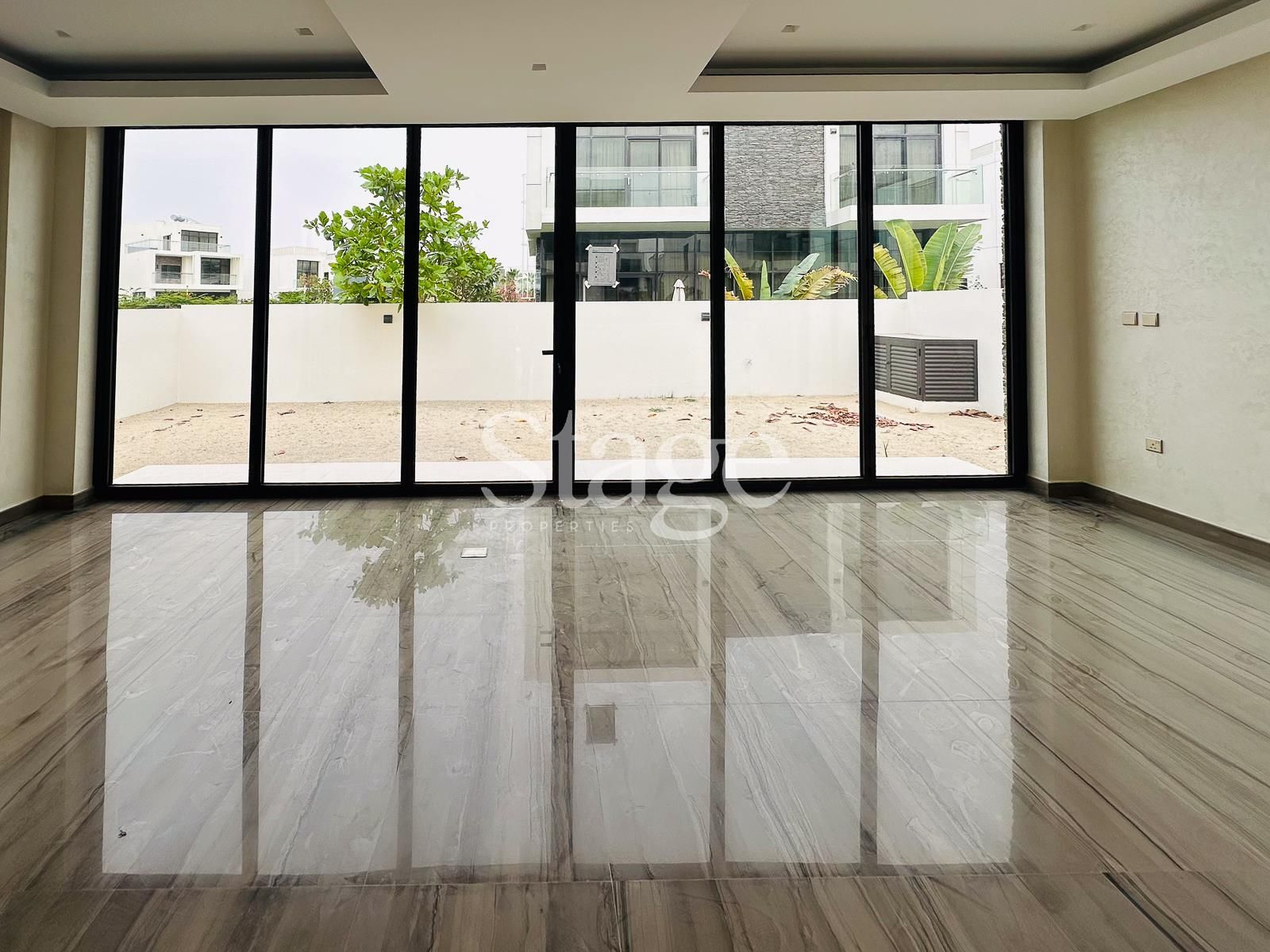 4 bedrooms common for Rent in DAMAC Hills, Dubai VI7672L