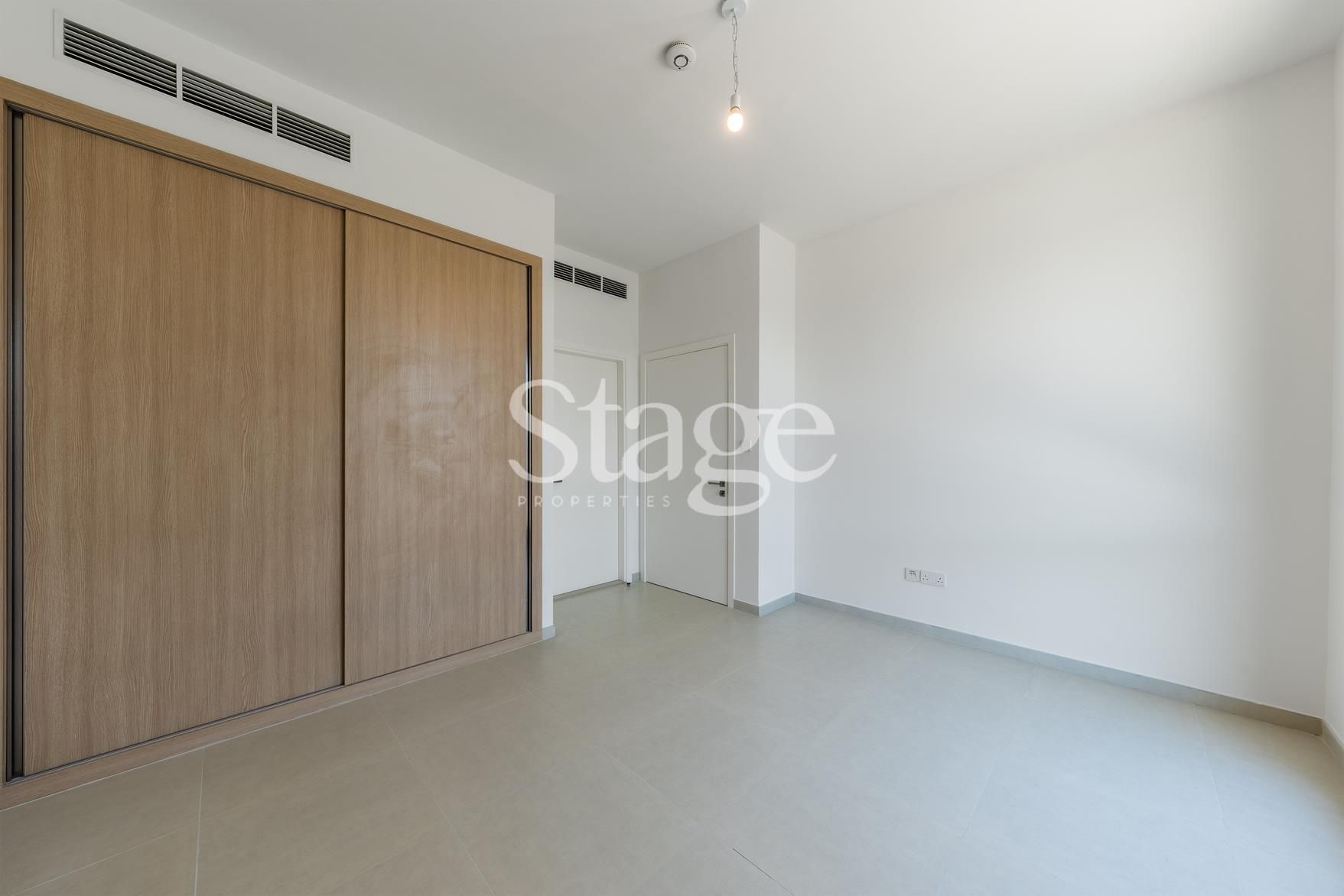 4 bedrooms Townhouse for Rent in Jebel Ali, Dubai TH9660L