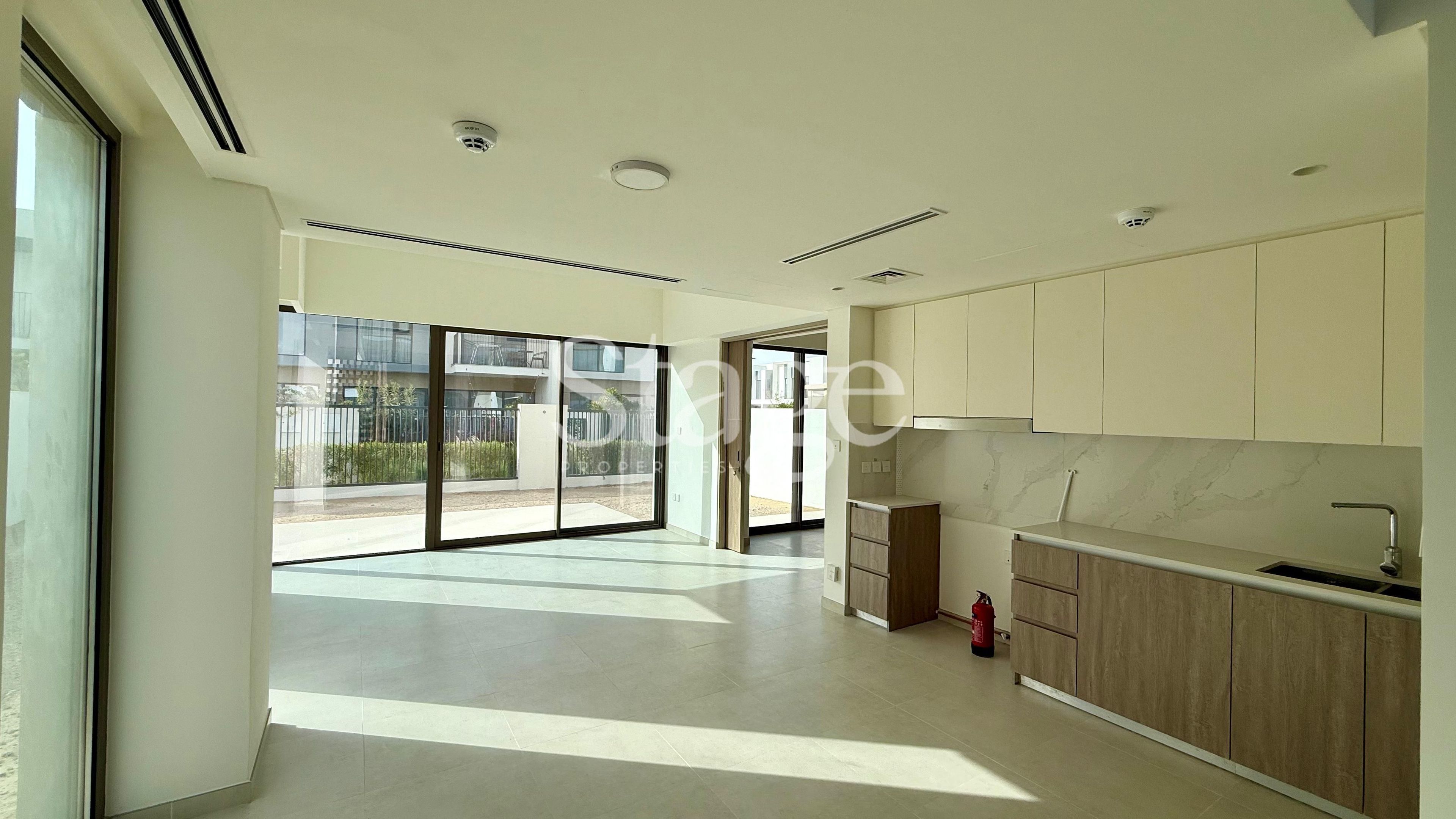 4 bedrooms Townhouse for Rent in The Valley, Dubai TH8237L
