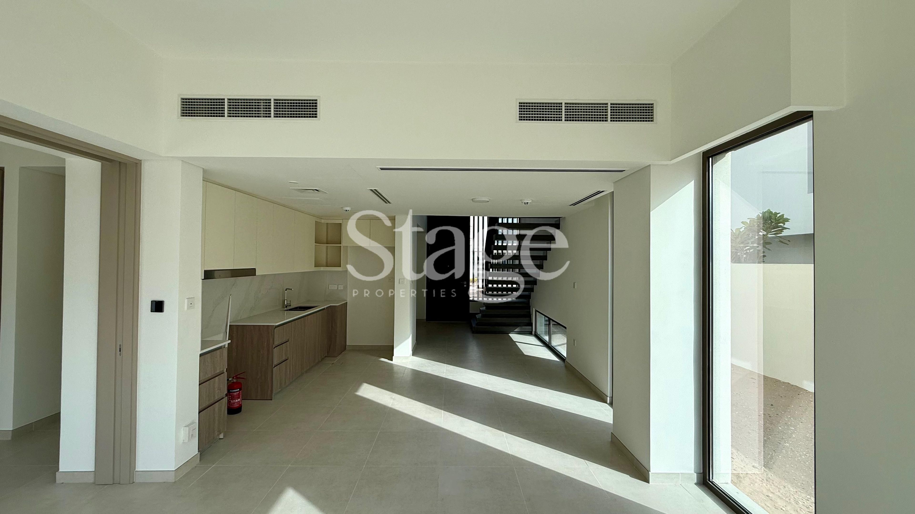 4 bedrooms Townhouse for Rent in The Valley, Dubai TH8237L