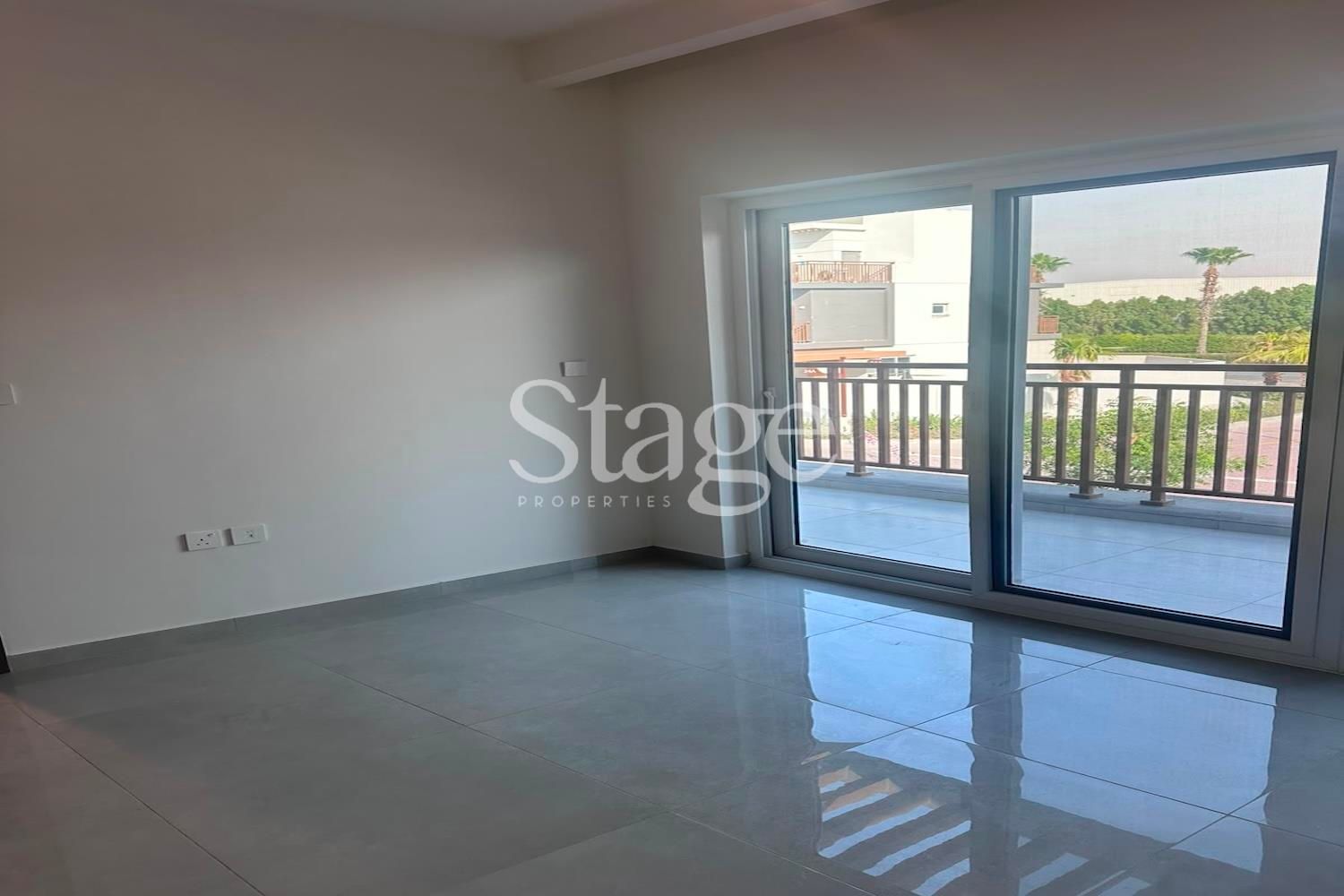 تاون هاوس من ٤ غرف نوم للإيجار في Damac Hills 2، Dubai TH9903L