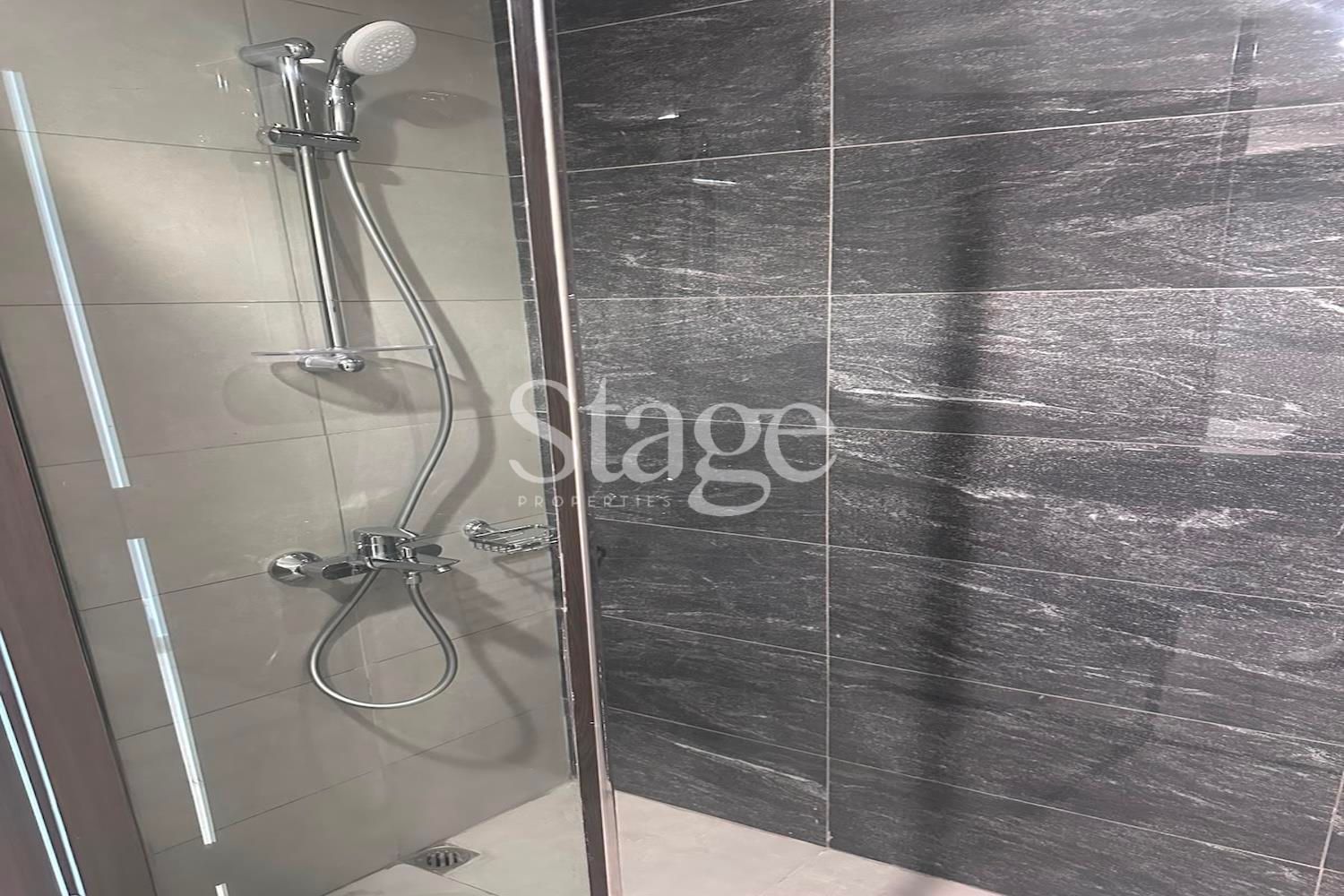 تاون هاوس من ٤ غرف نوم للإيجار في Damac Hills 2، Dubai TH9903L