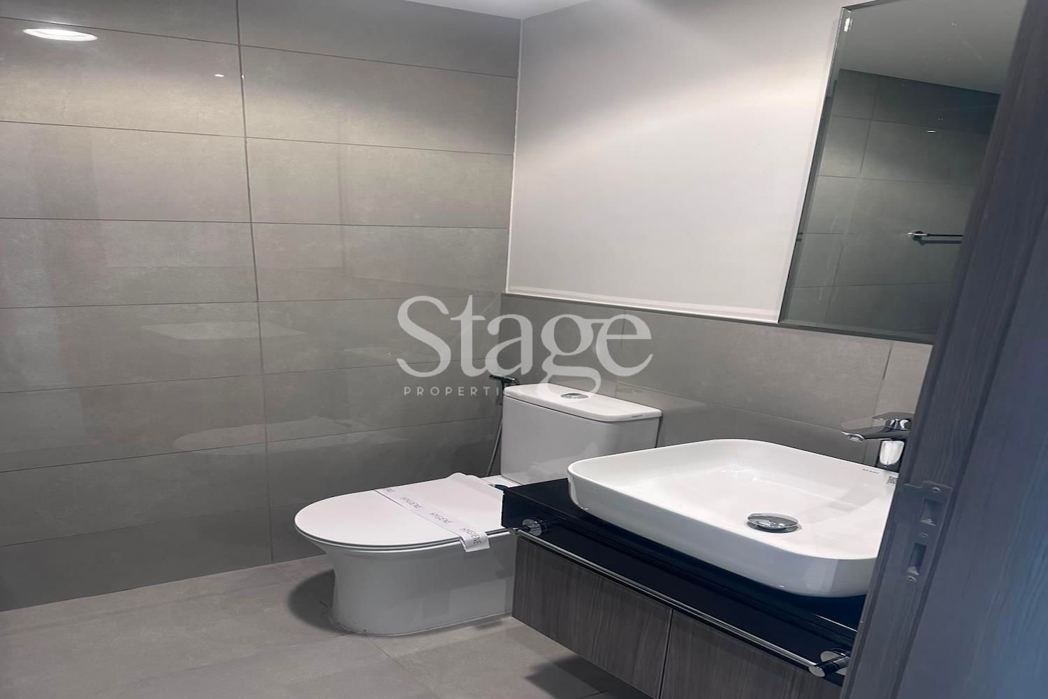 تاون هاوس من ٤ غرف نوم للإيجار في Damac Hills 2، Dubai TH9903L