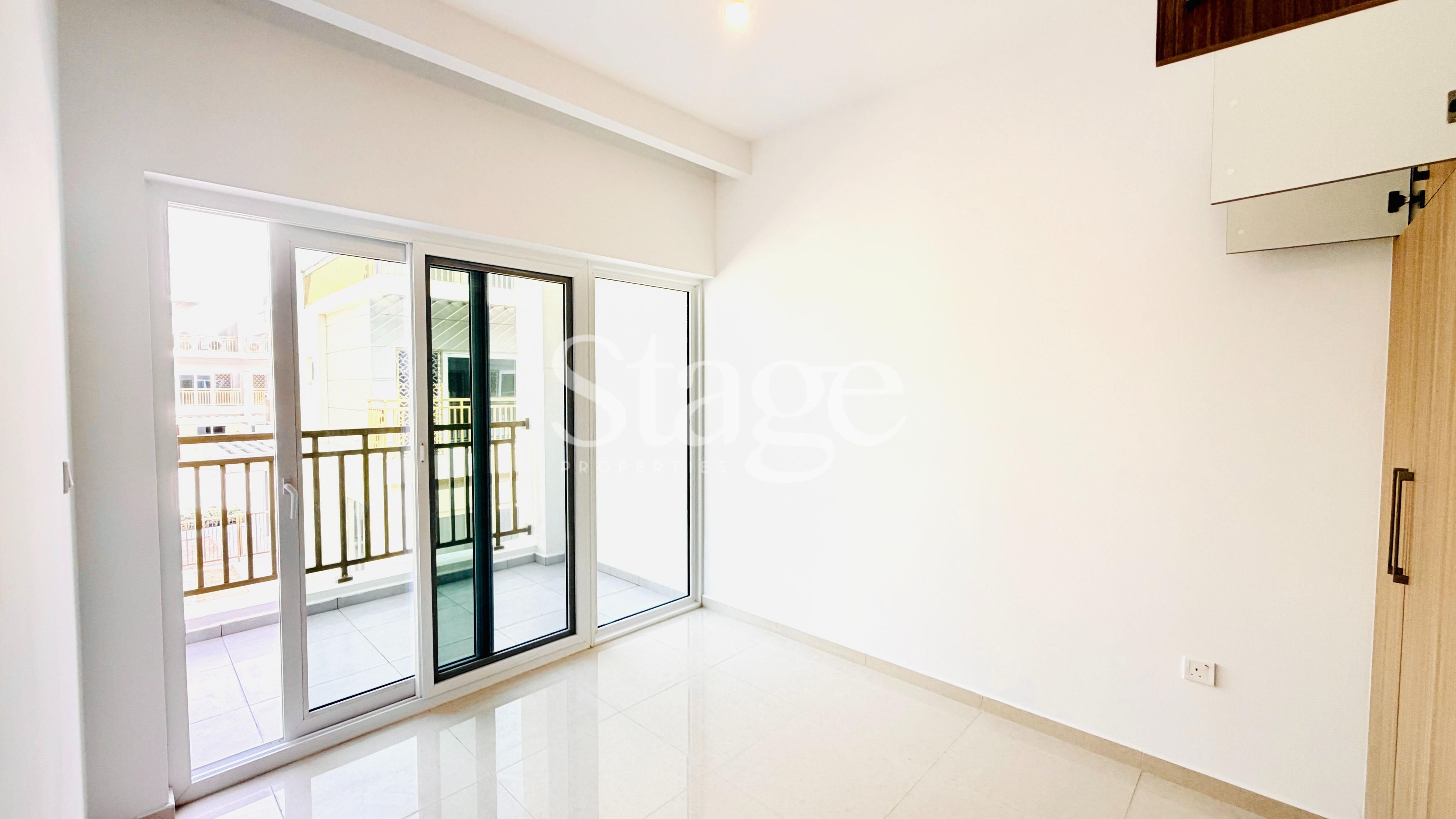 4 bedrooms Townhouse for Sale in Damac Hills 2, Dubai TH9381S