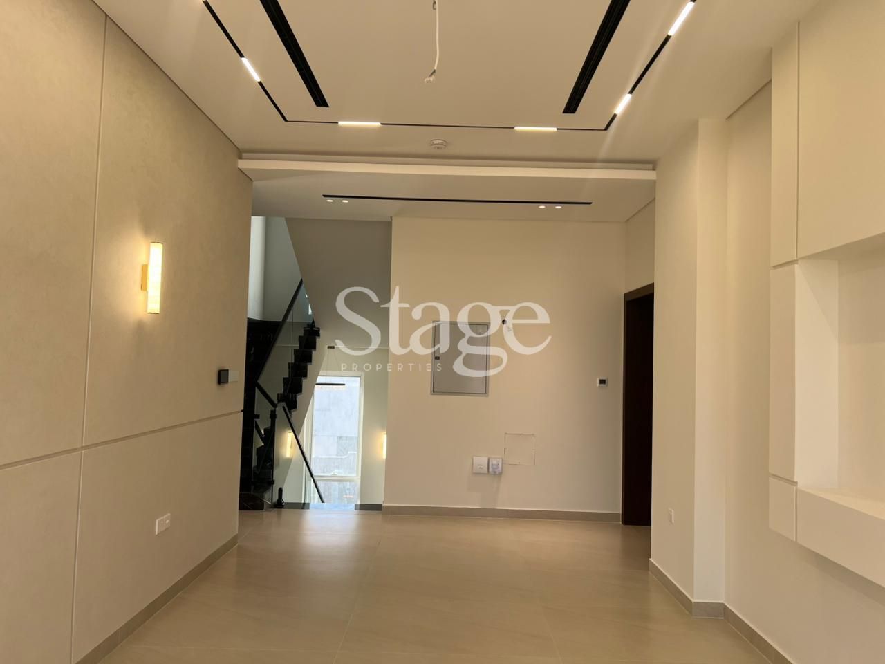 common من ٤ غرف نوم للبيع في Tilal City، Sharjah VI8691S