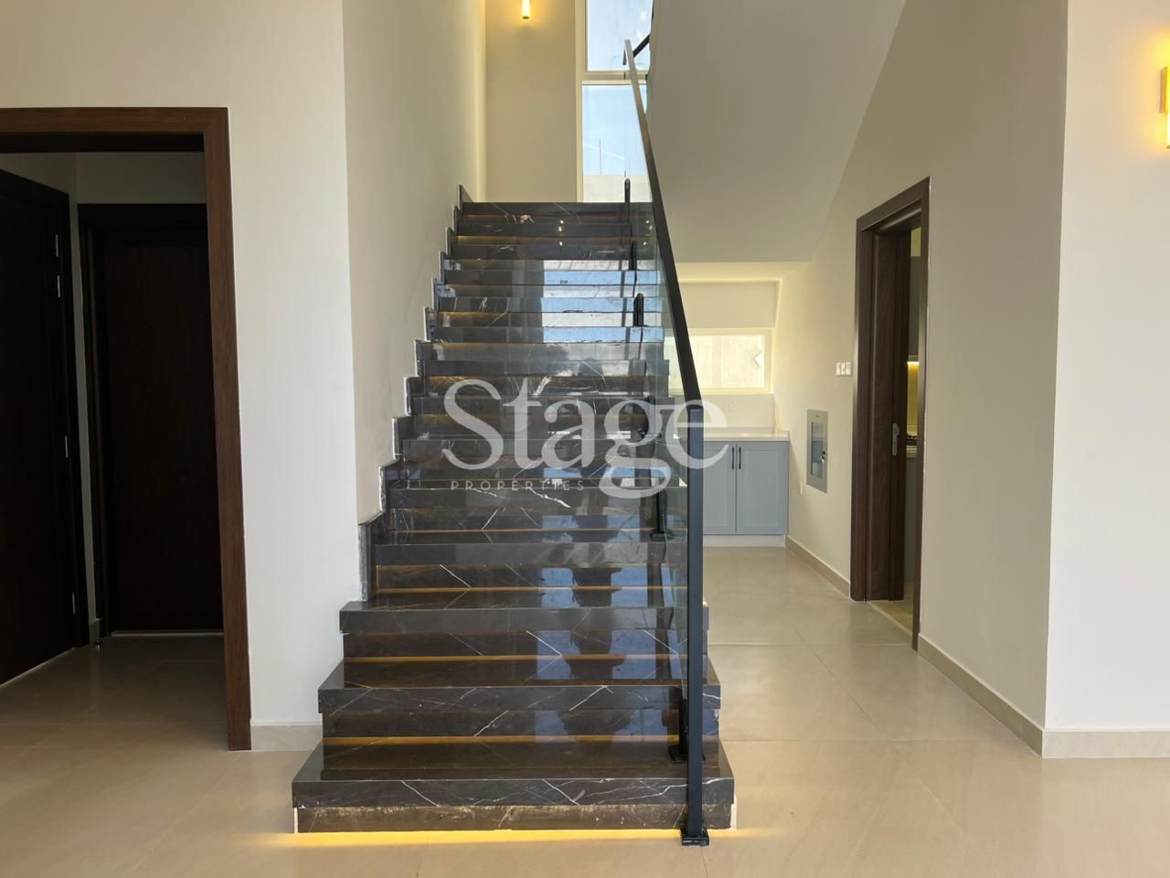 common من ٤ غرف نوم للبيع في Tilal City، Sharjah VI8691S