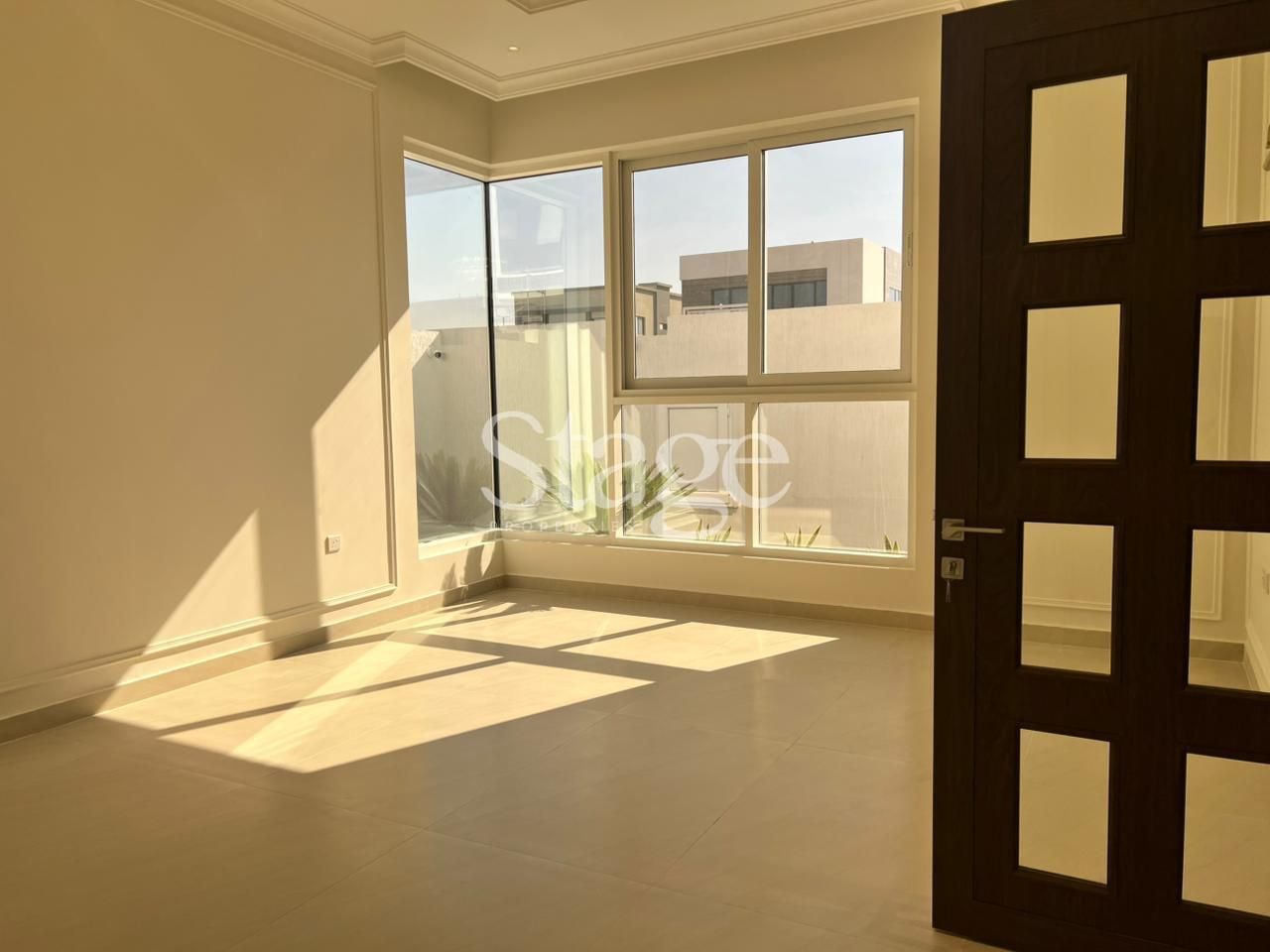 common من ٤ غرف نوم للبيع في Tilal City، Sharjah VI8691S