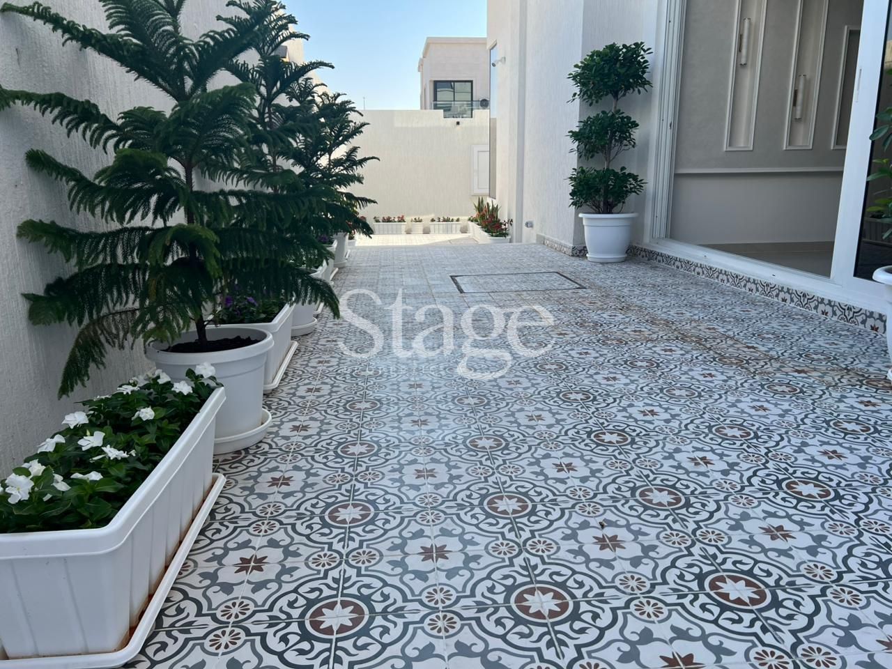 common من ٤ غرف نوم للبيع في Tilal City، Sharjah VI8691S