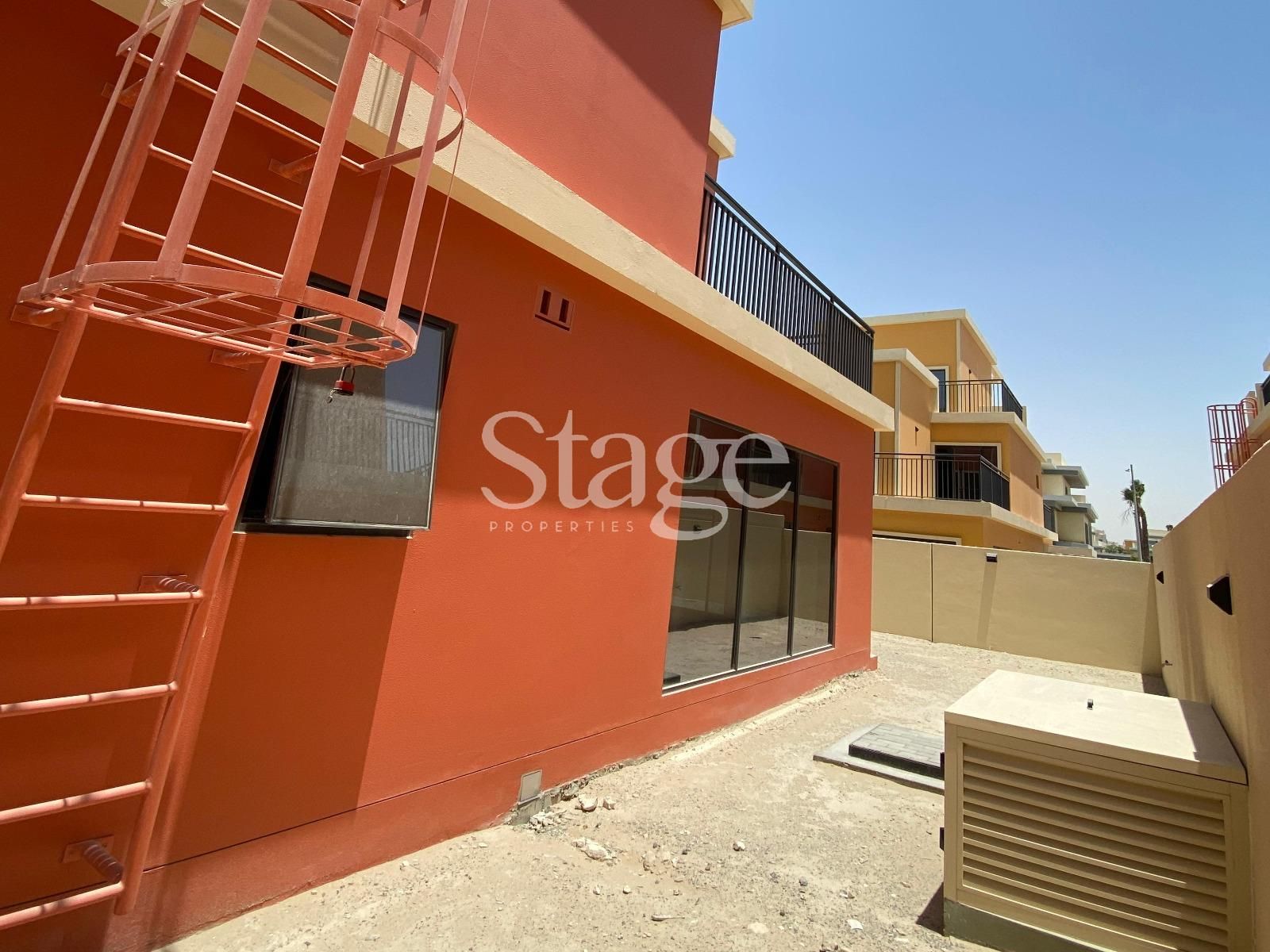 5 bedrooms Townhouse for Sale in Damac Lagoons, Dubai TH9641S