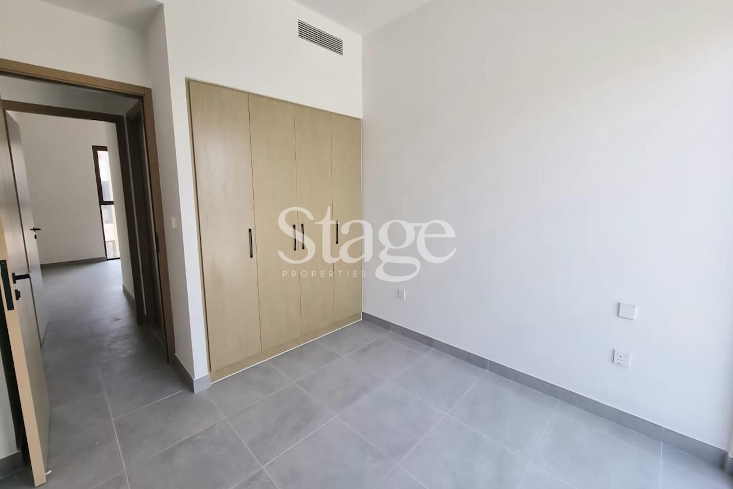 3 bedrooms Townhouse for Rent in Dubai Land, Dubai TH8514L