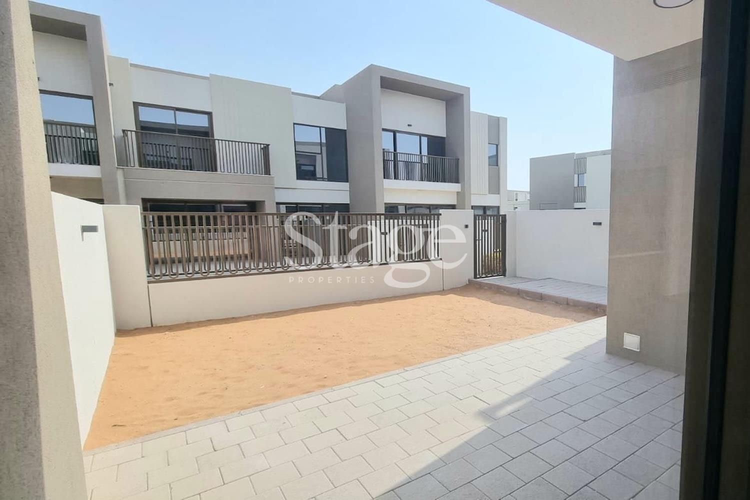 3 bedrooms Townhouse for Rent in Dubai Land, Dubai TH8514L