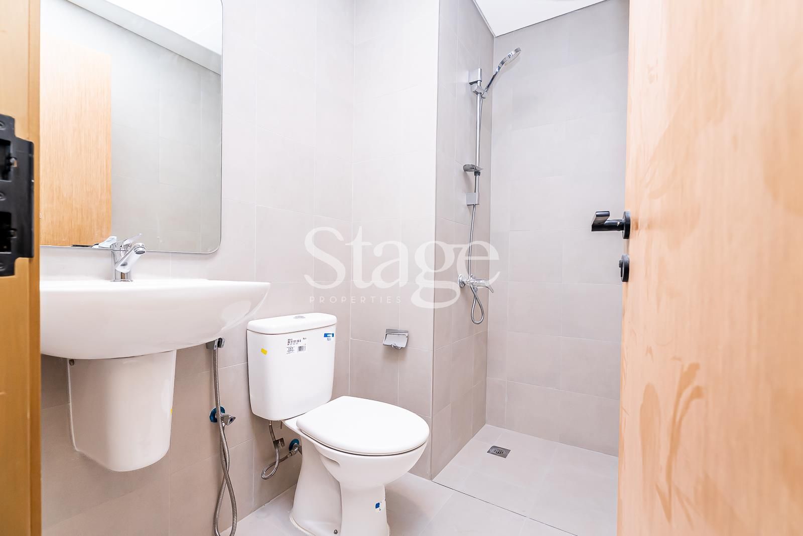 3 bedrooms Townhouse for Rent in Dubai Land, Dubai TH8455L