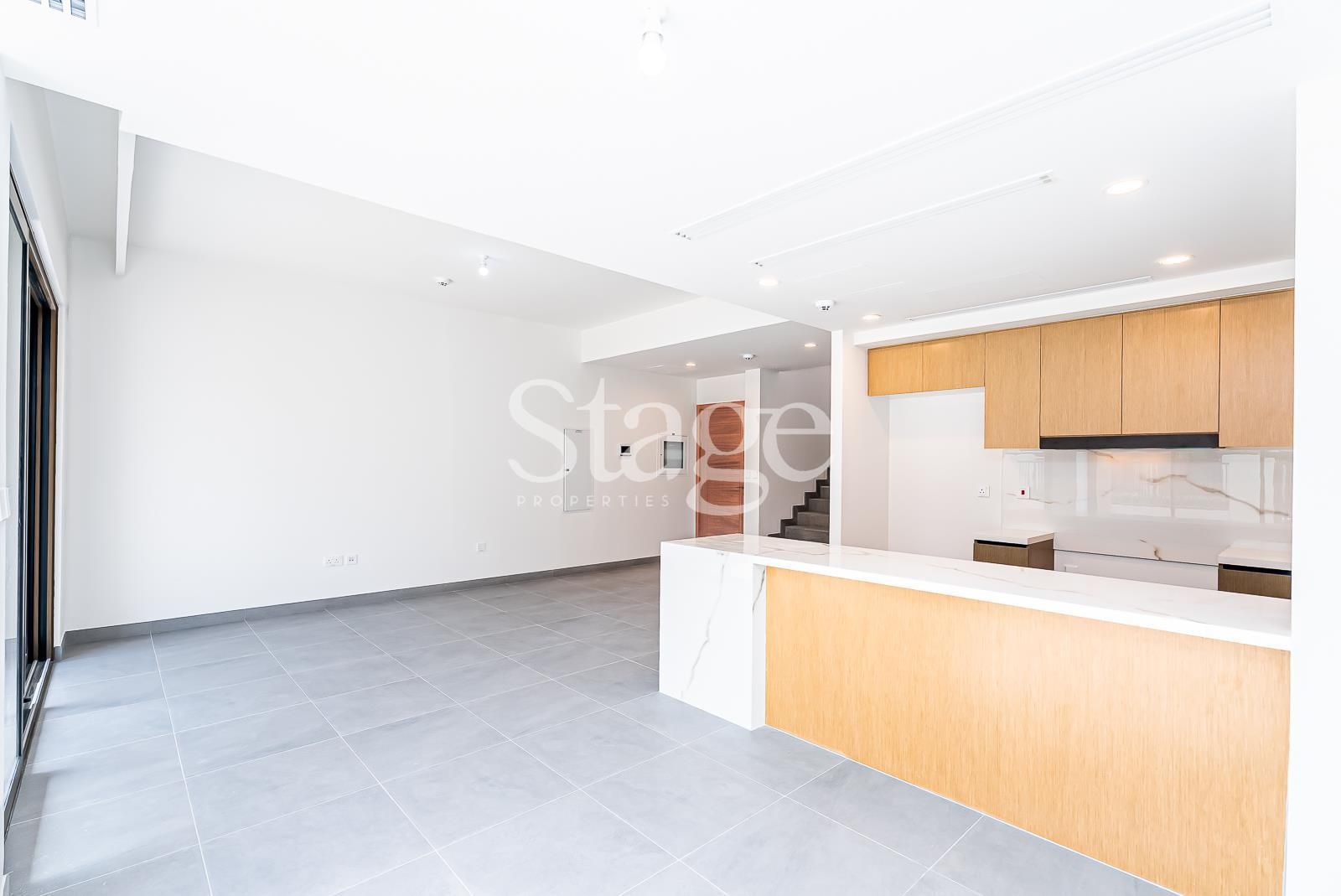 3 bedrooms Townhouse for Rent in Dubai Land, Dubai TH8456L