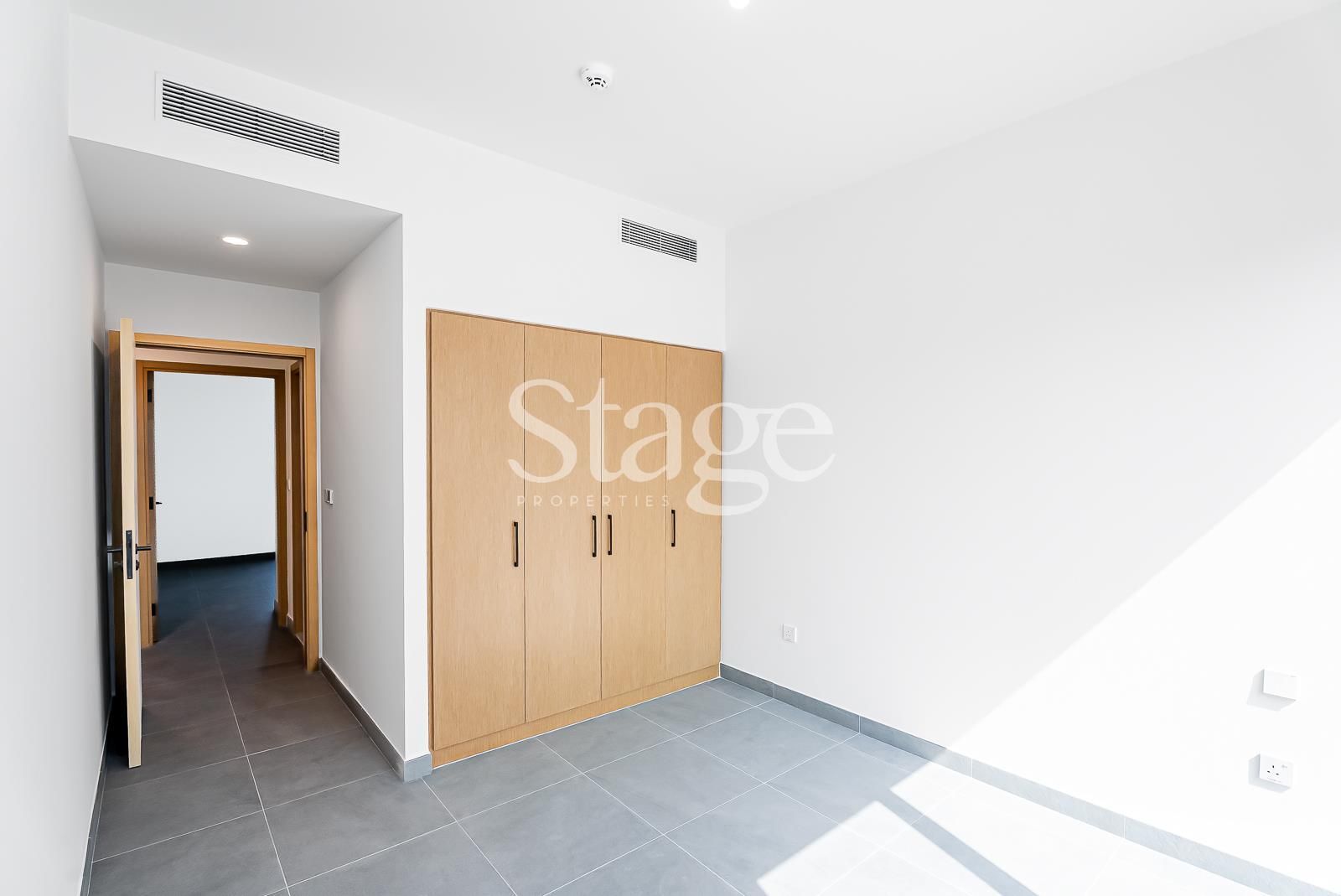 3 bedrooms Townhouse for Rent in Dubai Land, Dubai TH8454L