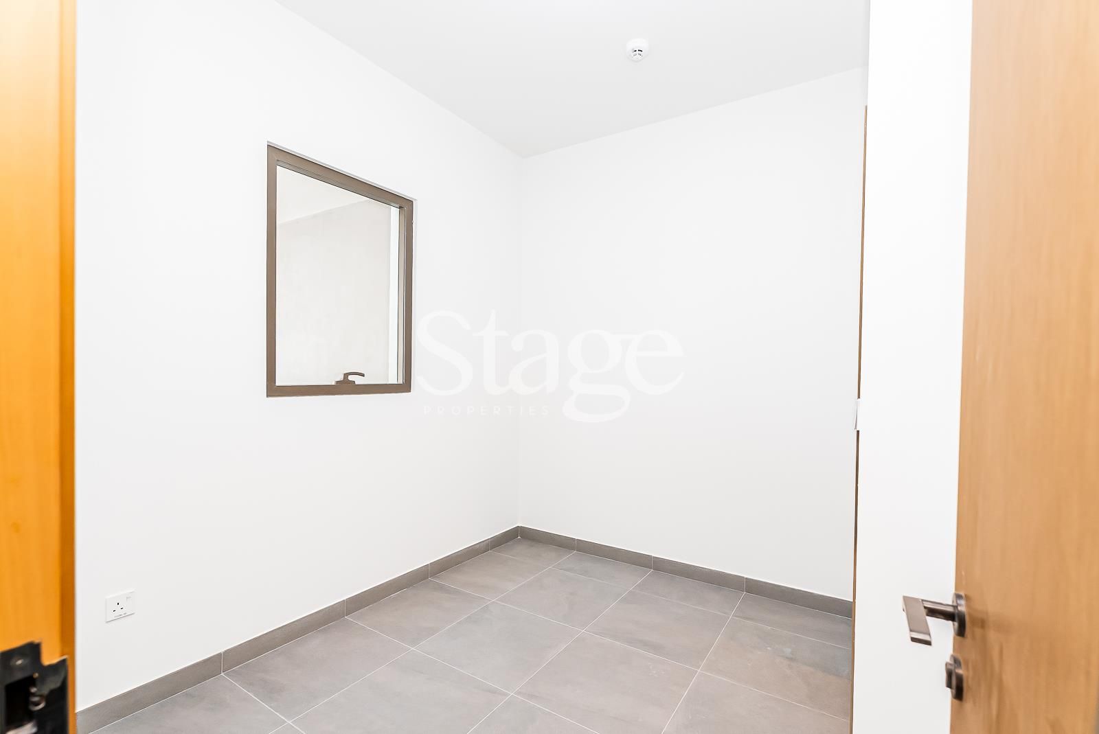 3 bedrooms Townhouse for Rent in Dubai Land, Dubai TH8454L