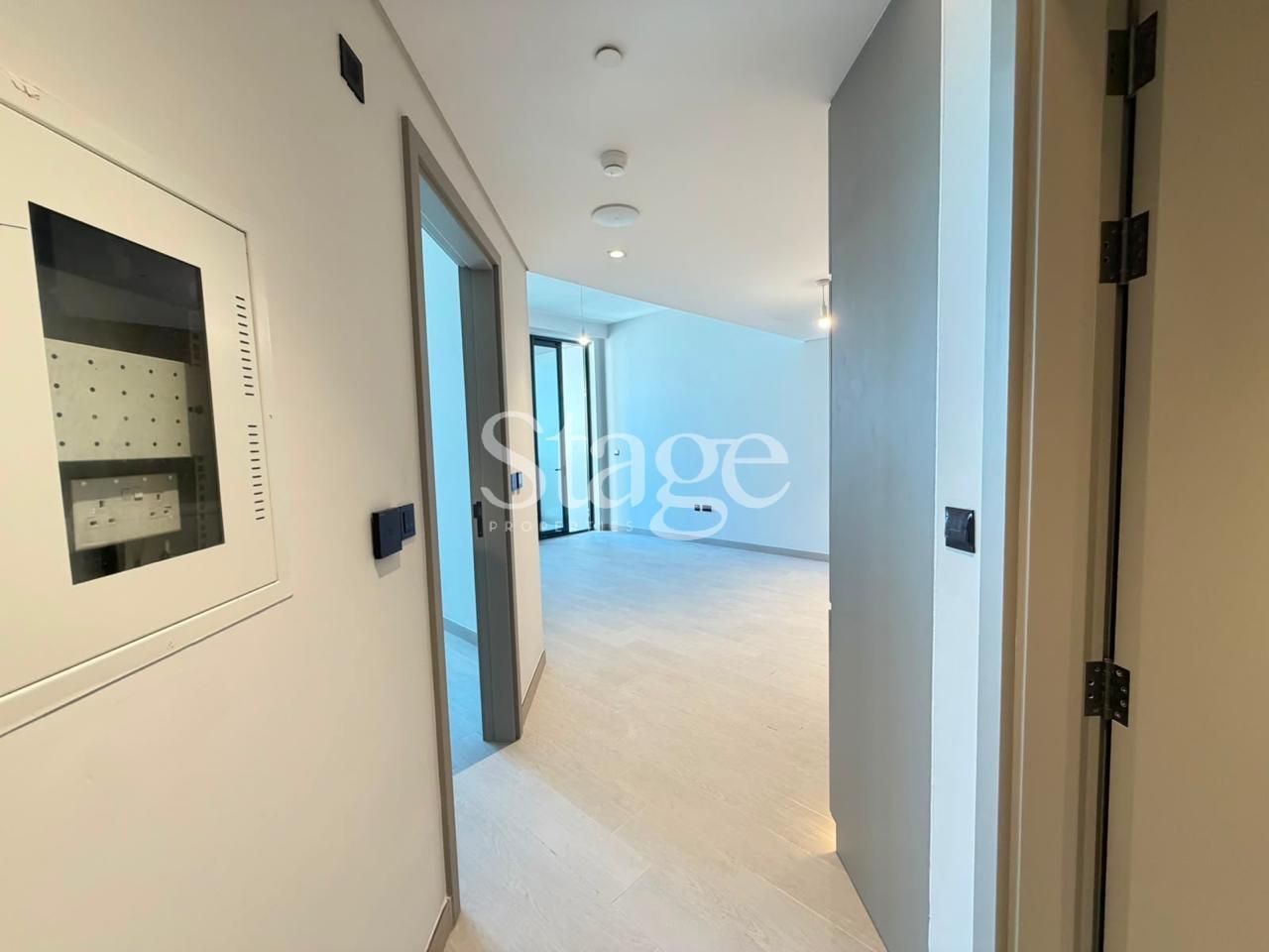1 bedroom apartment for Sale in Business Bay, Dubai AP10228S