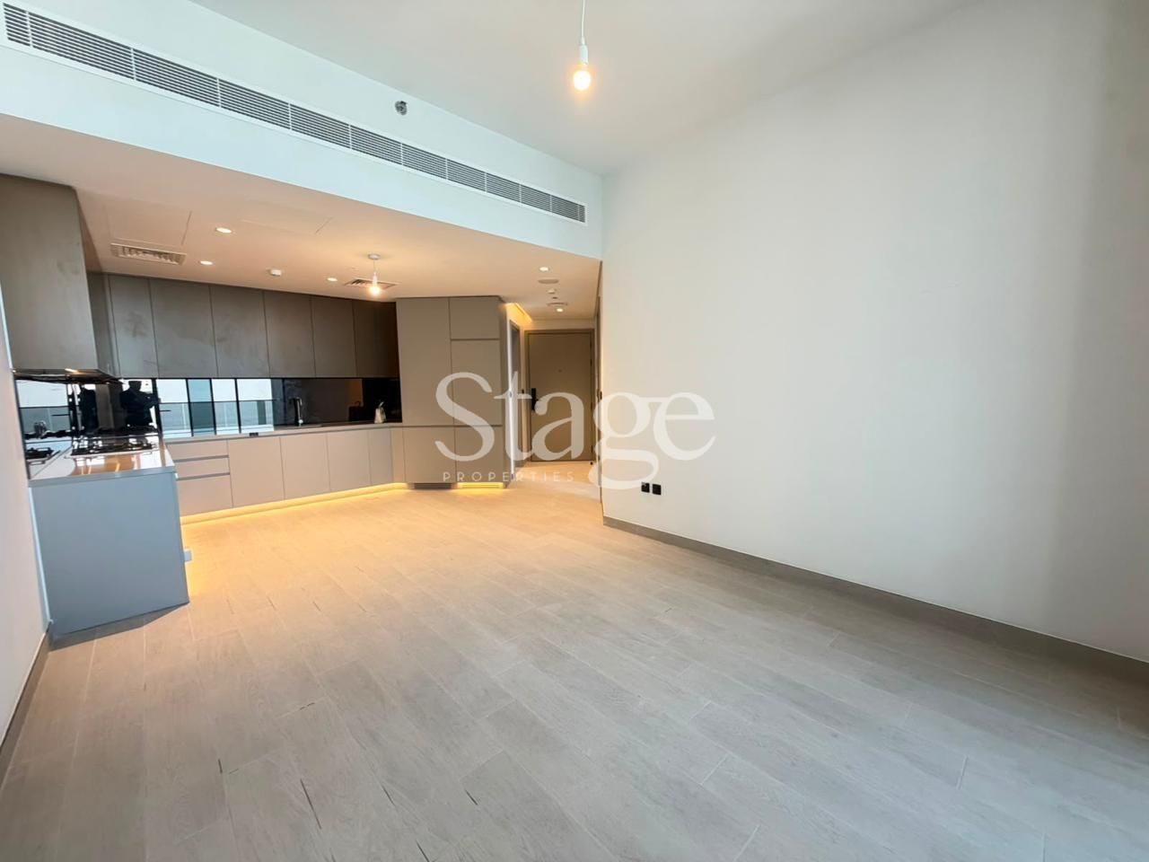 1 bedroom apartment for Sale in Business Bay, Dubai AP10228S