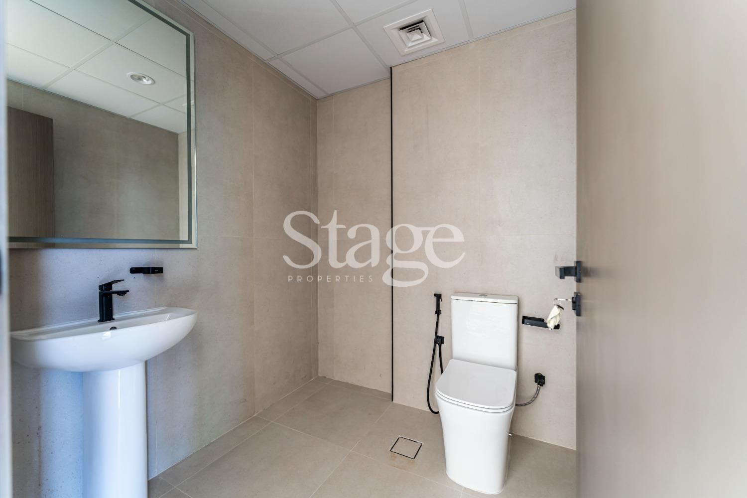 Office Space for Rent in Jumeirah Village Circle, Dubai OF7452L