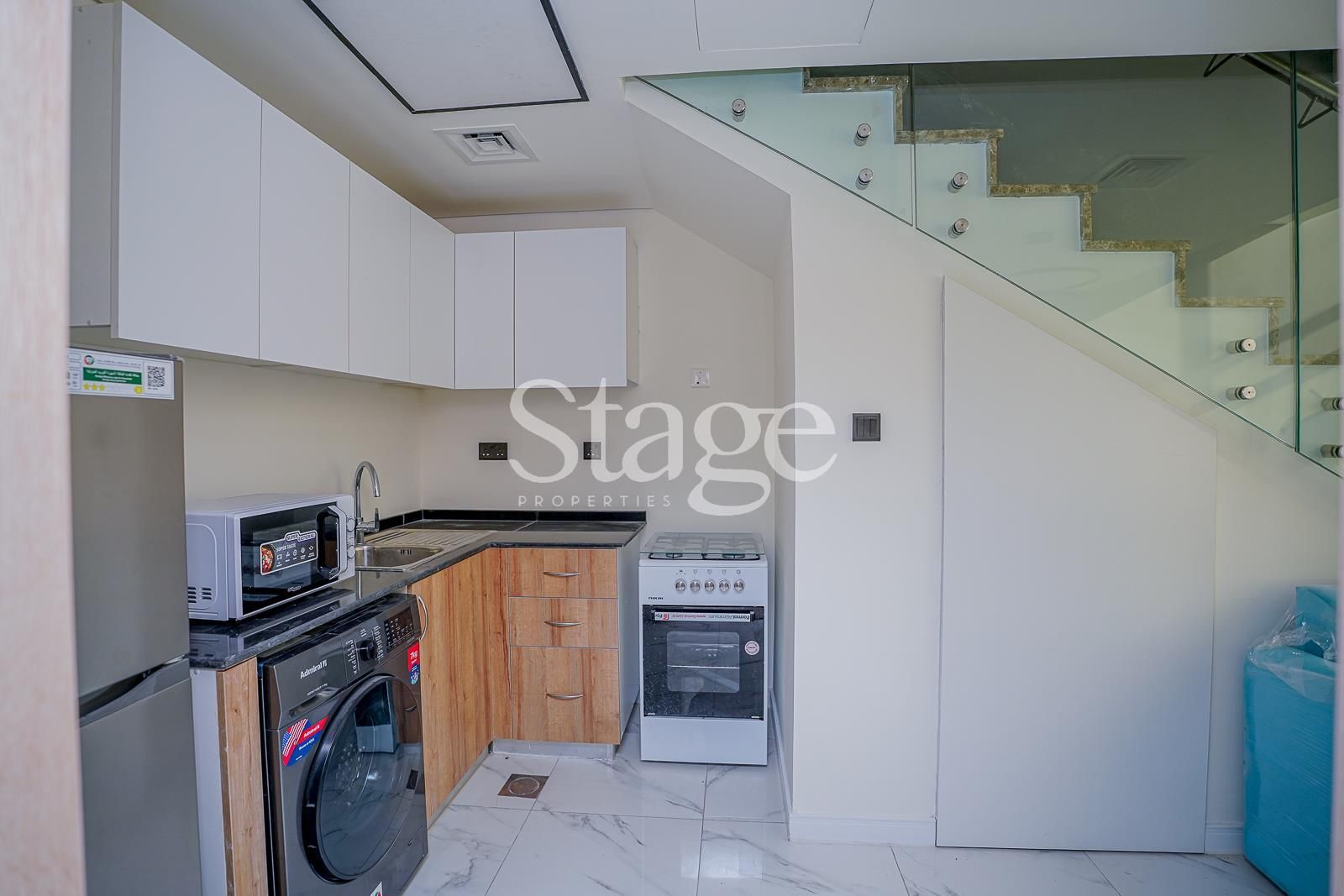 1 bedroom Townhouse for Rent in Rukan, Dubai TH7516L