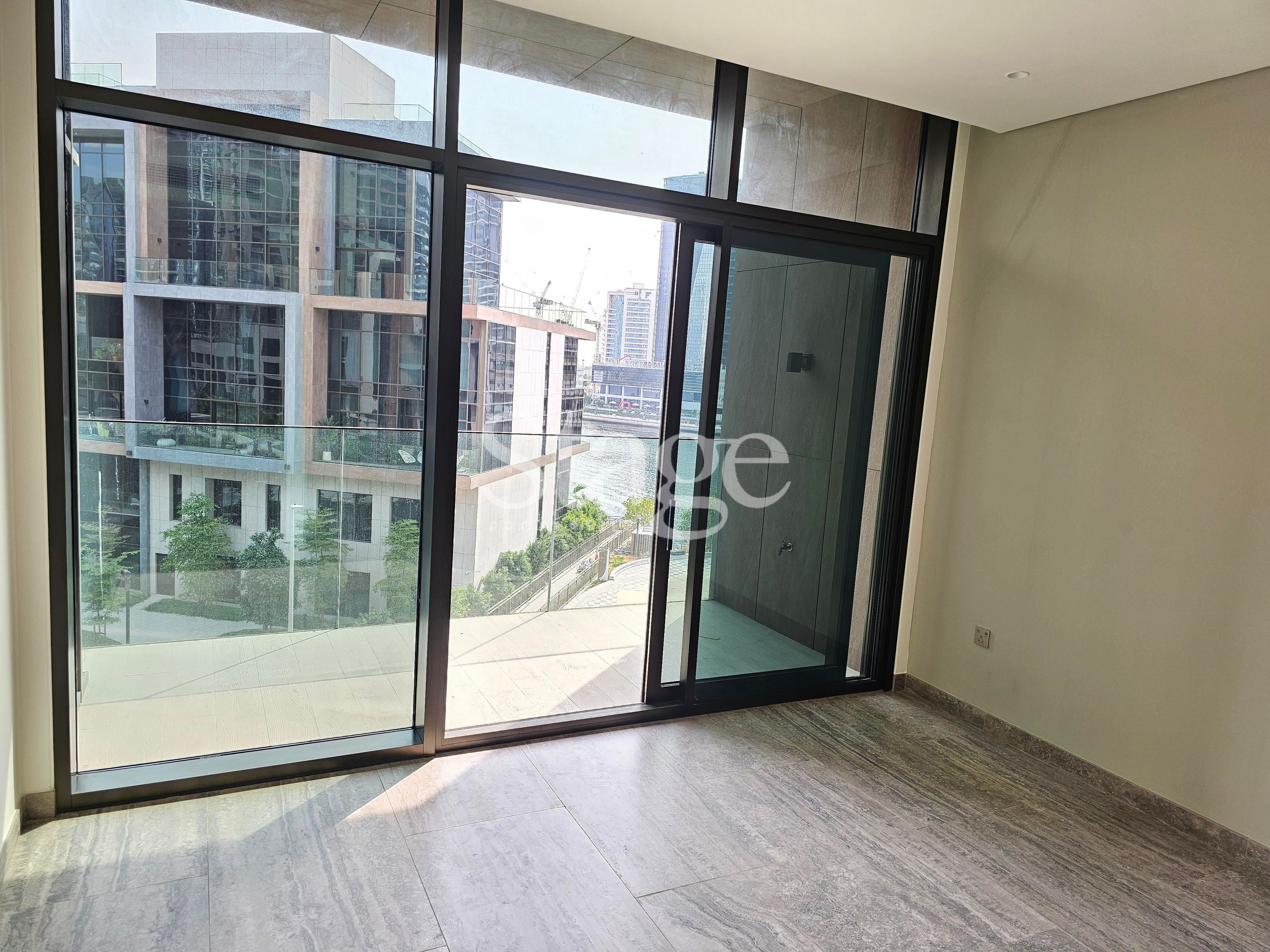 2 bedrooms apartment for Sale in Business Bay, Dubai AP9122S
