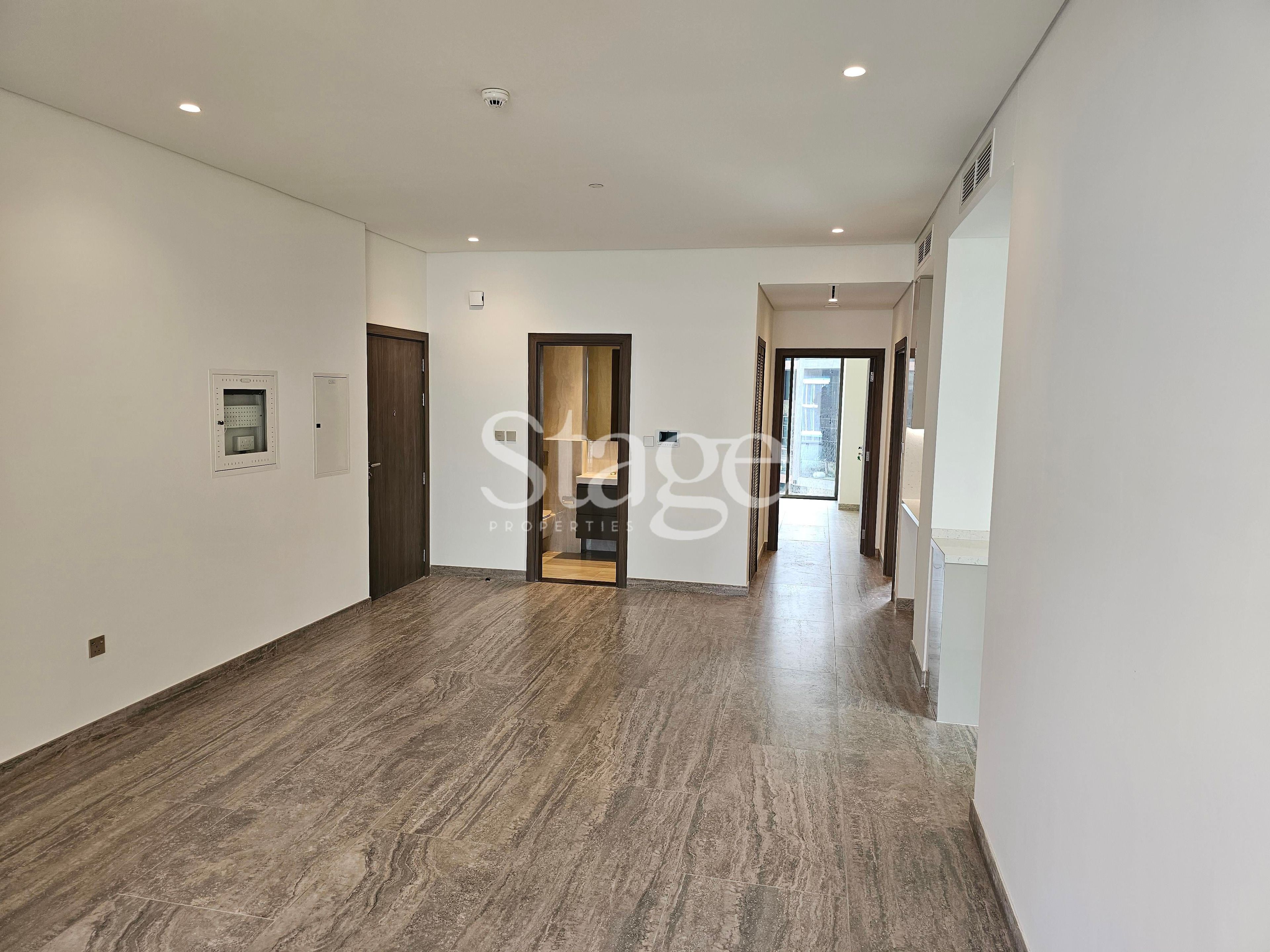 2 bedrooms apartment for Sale in Business Bay, Dubai AP9122S