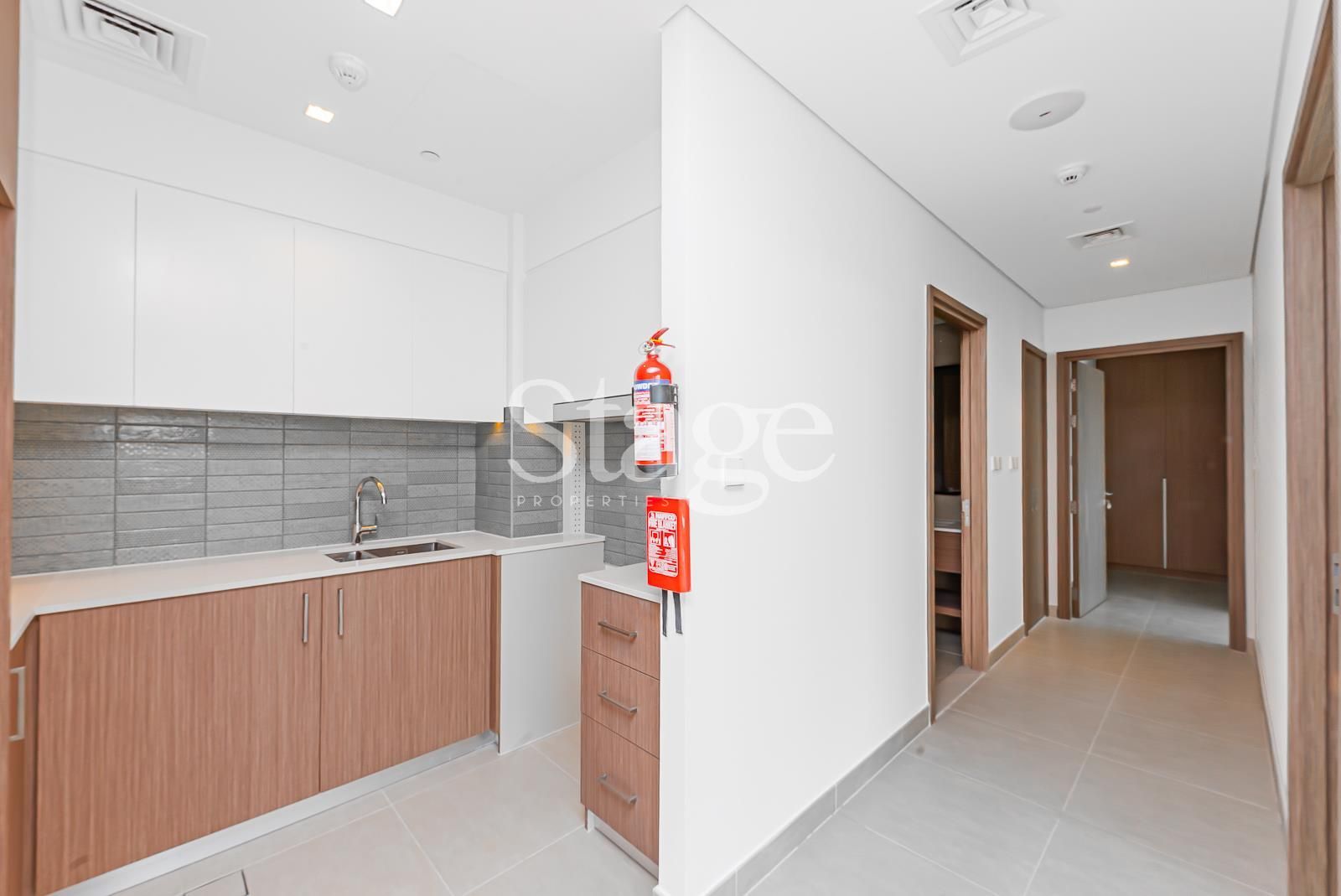 2 bedrooms apartment for Rent in Mina Rashid, Dubai AP8788L