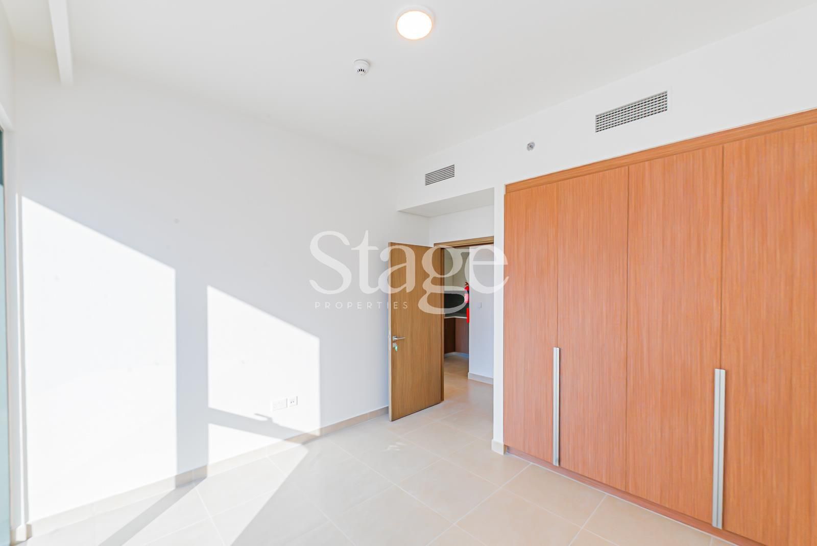 2 bedrooms apartment for Rent in Mina Rashid, Dubai AP8788L