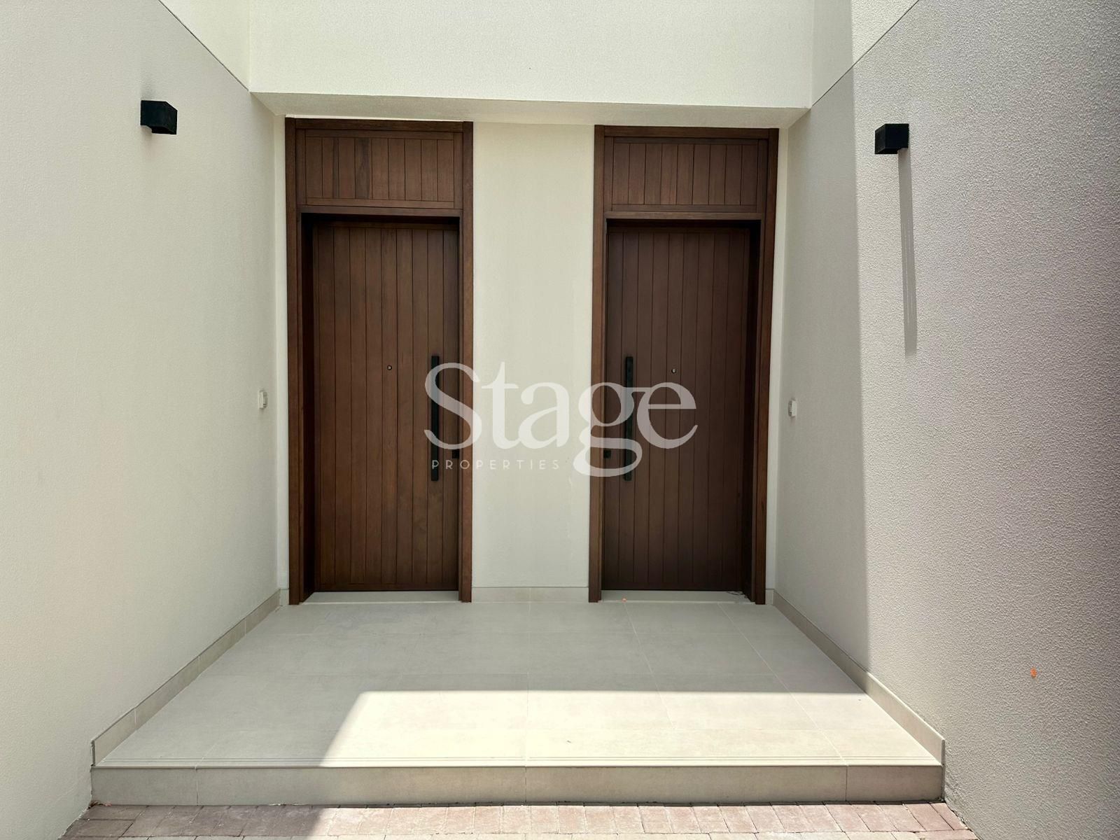 تاون هاوس من ٣ غرف نوم للبيع في Town Square، Dubai TH8057S
