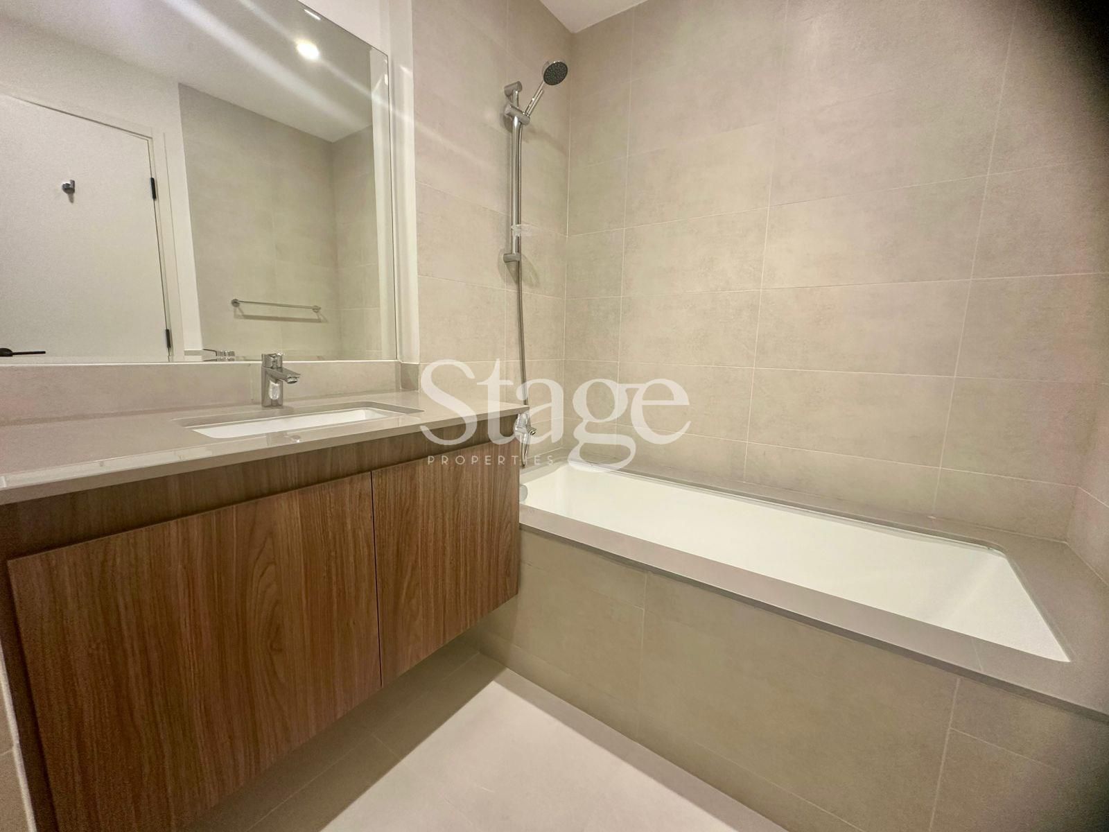 تاون هاوس من ٣ غرف نوم للبيع في Town Square، Dubai TH8057S