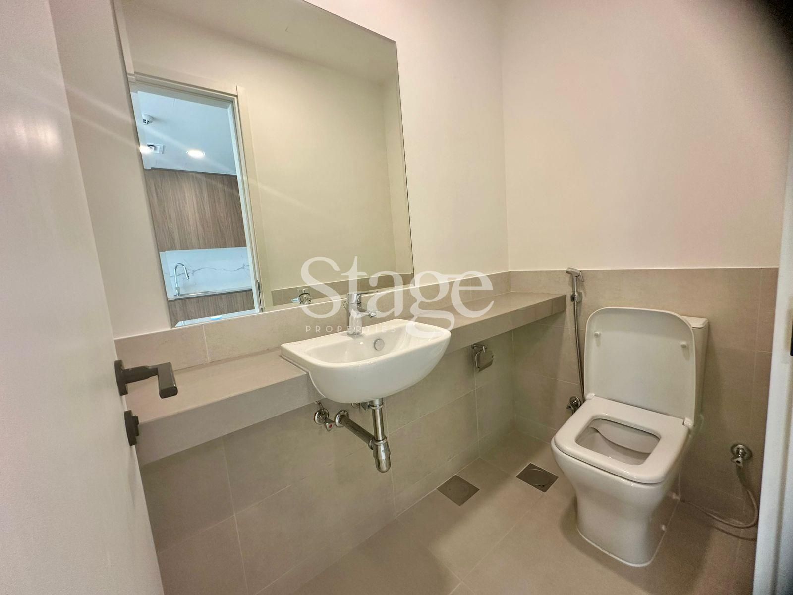 تاون هاوس من ٣ غرف نوم للبيع في Town Square، Dubai TH8057S