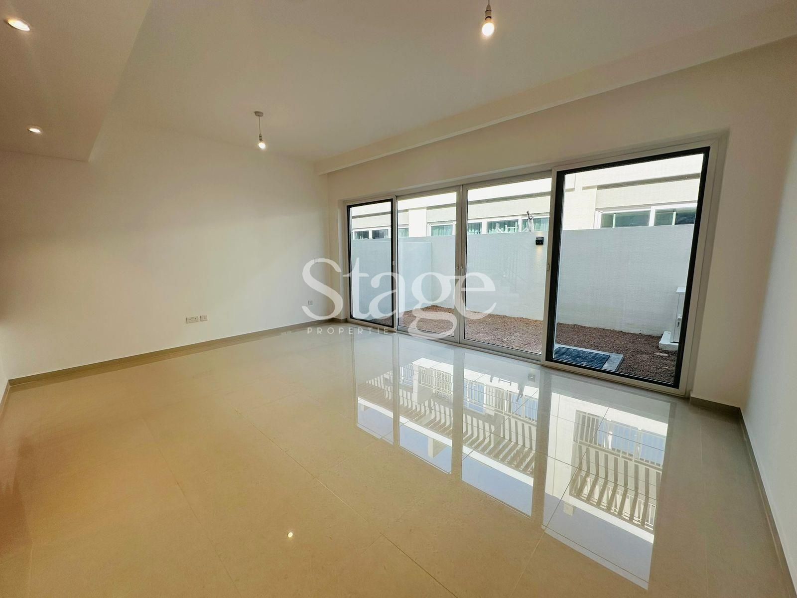 3 bedrooms Townhouse for Sale in Damac Hills 2, Dubai TH9528S