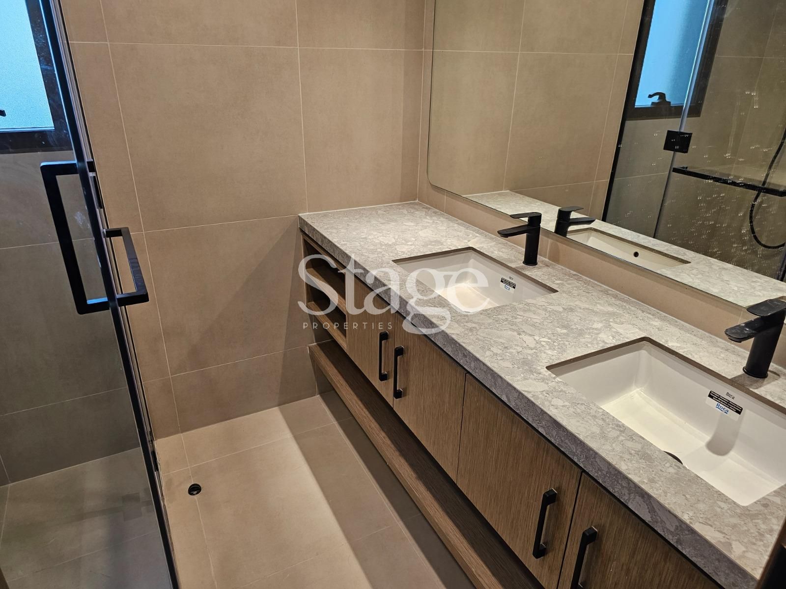 3 bedrooms Townhouse for Rent in Dubai Land, Dubai TH8504L