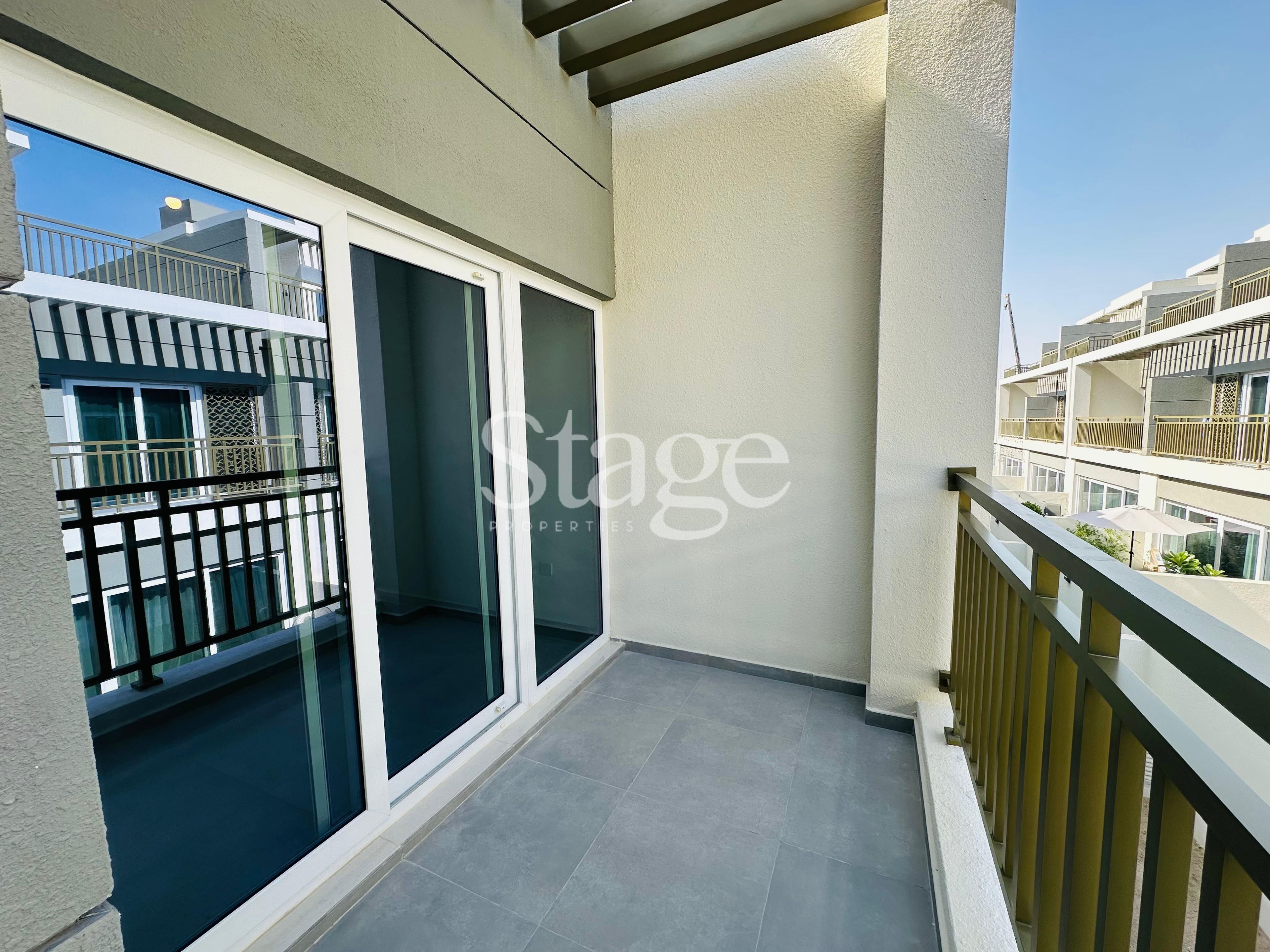 3 bedrooms Townhouse for Sale in Damac Hills 2, Dubai TH8414S