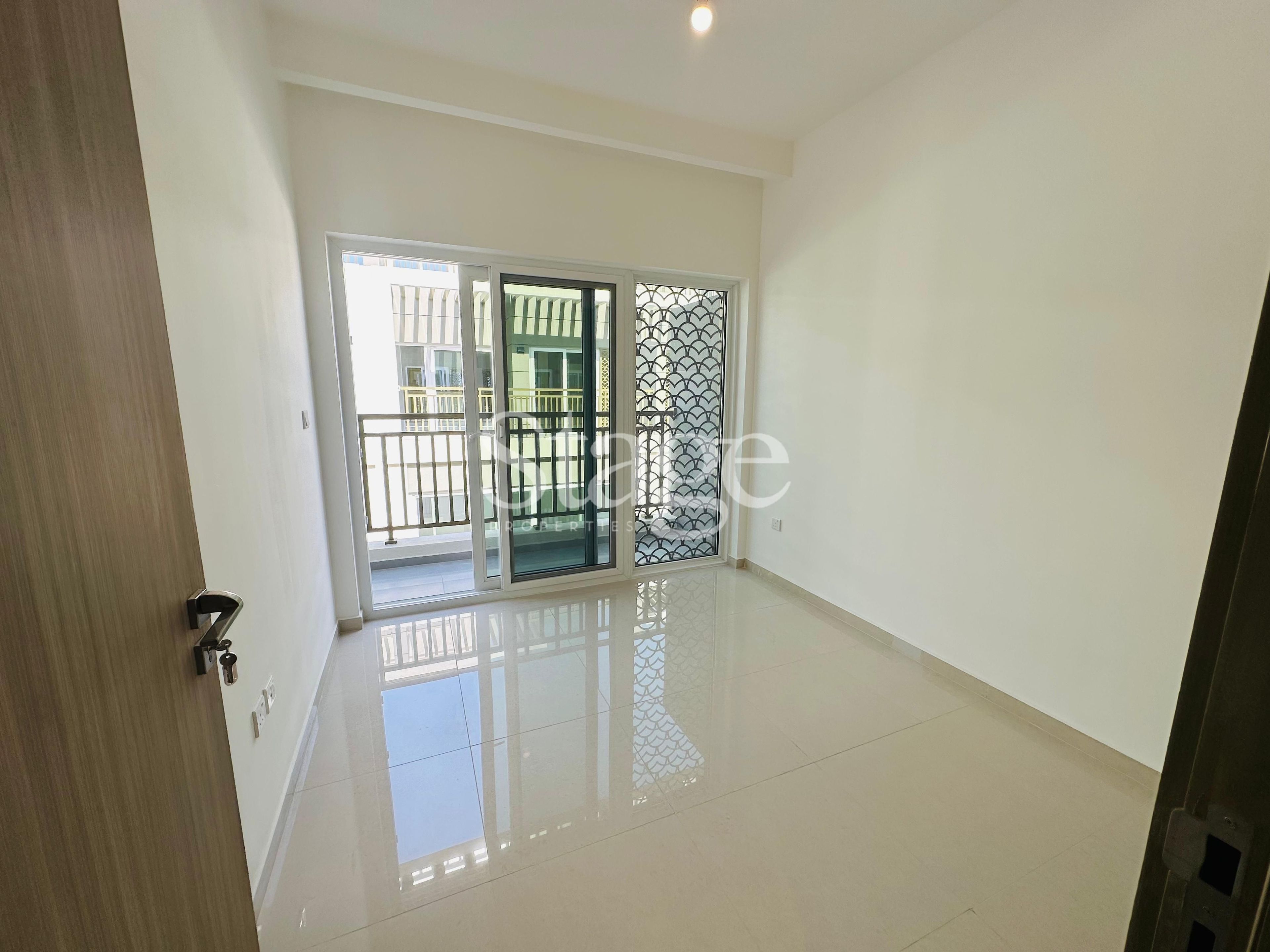 3 bedrooms Townhouse for Sale in Damac Hills 2, Dubai TH8414S