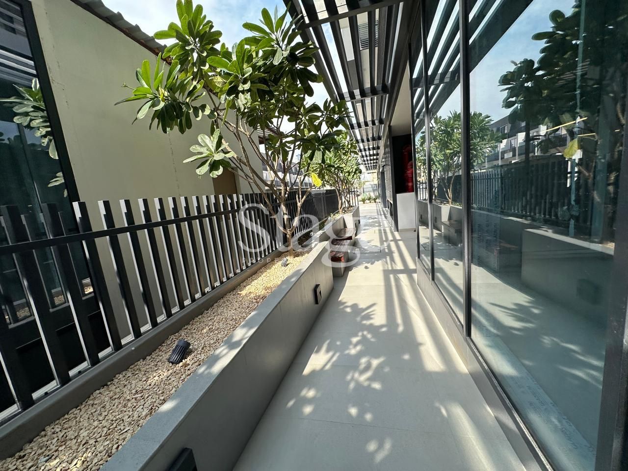 Showroom for Sale in Jumeirah Village Circle, Dubai SR8784S