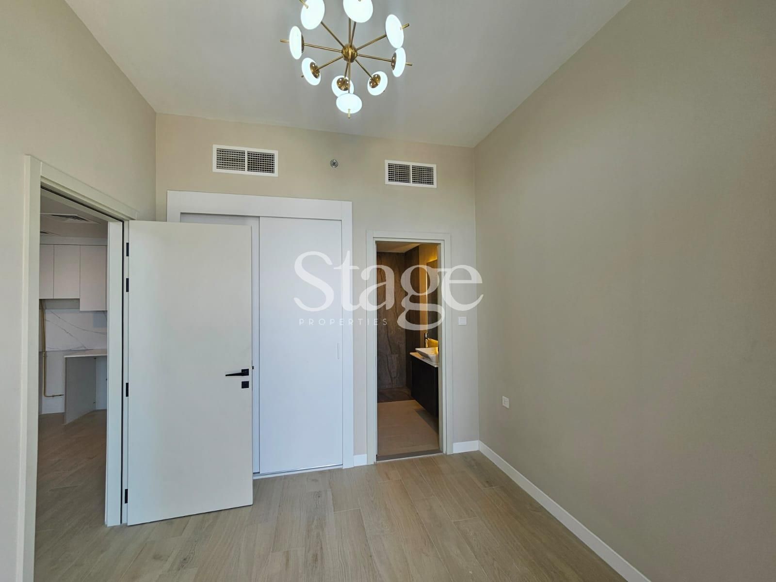 1 bedroom apartment for Rent in Rukan, Dubai AP7613L