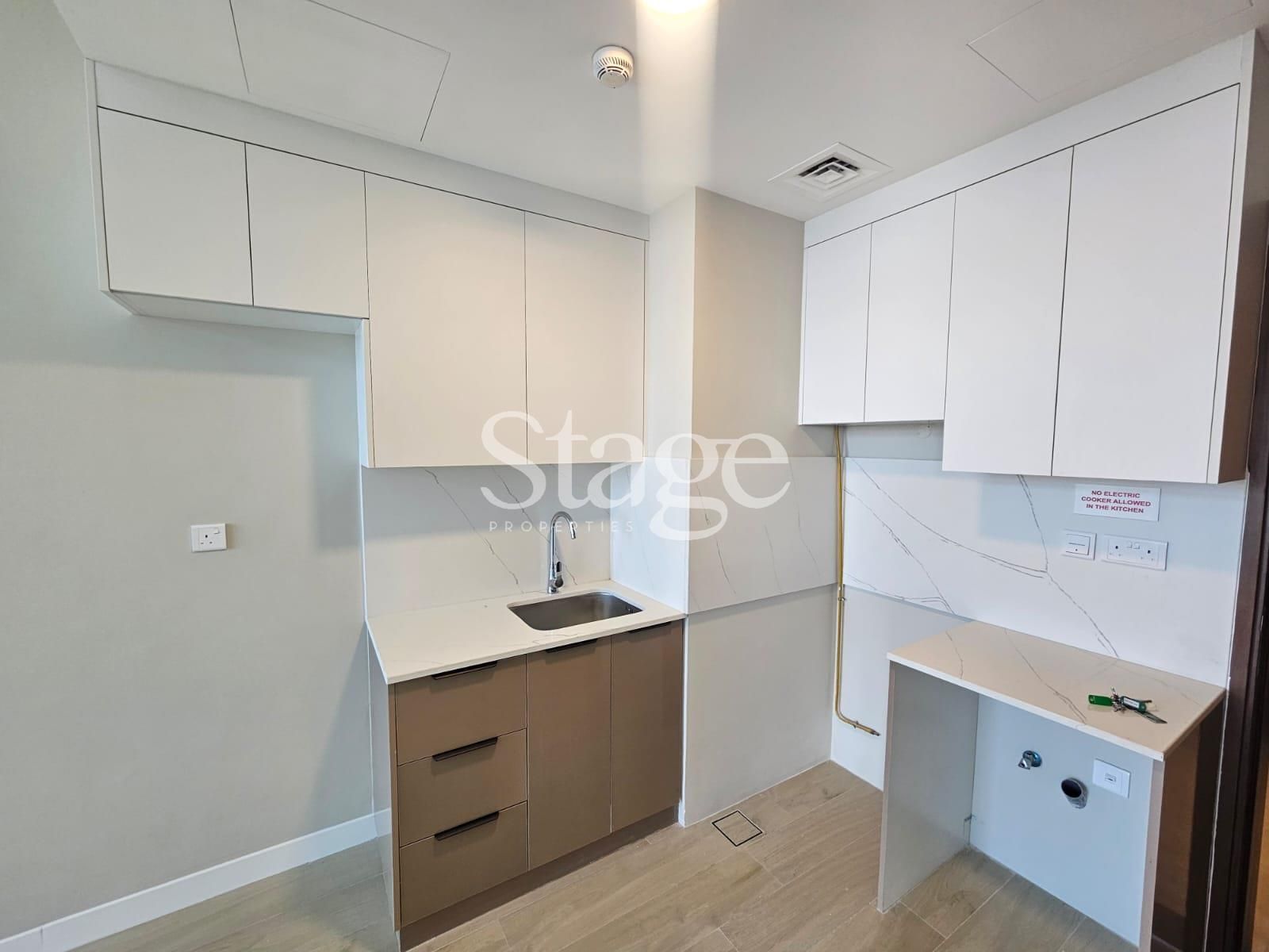 1 bedroom apartment for Rent in Rukan, Dubai AP7613L