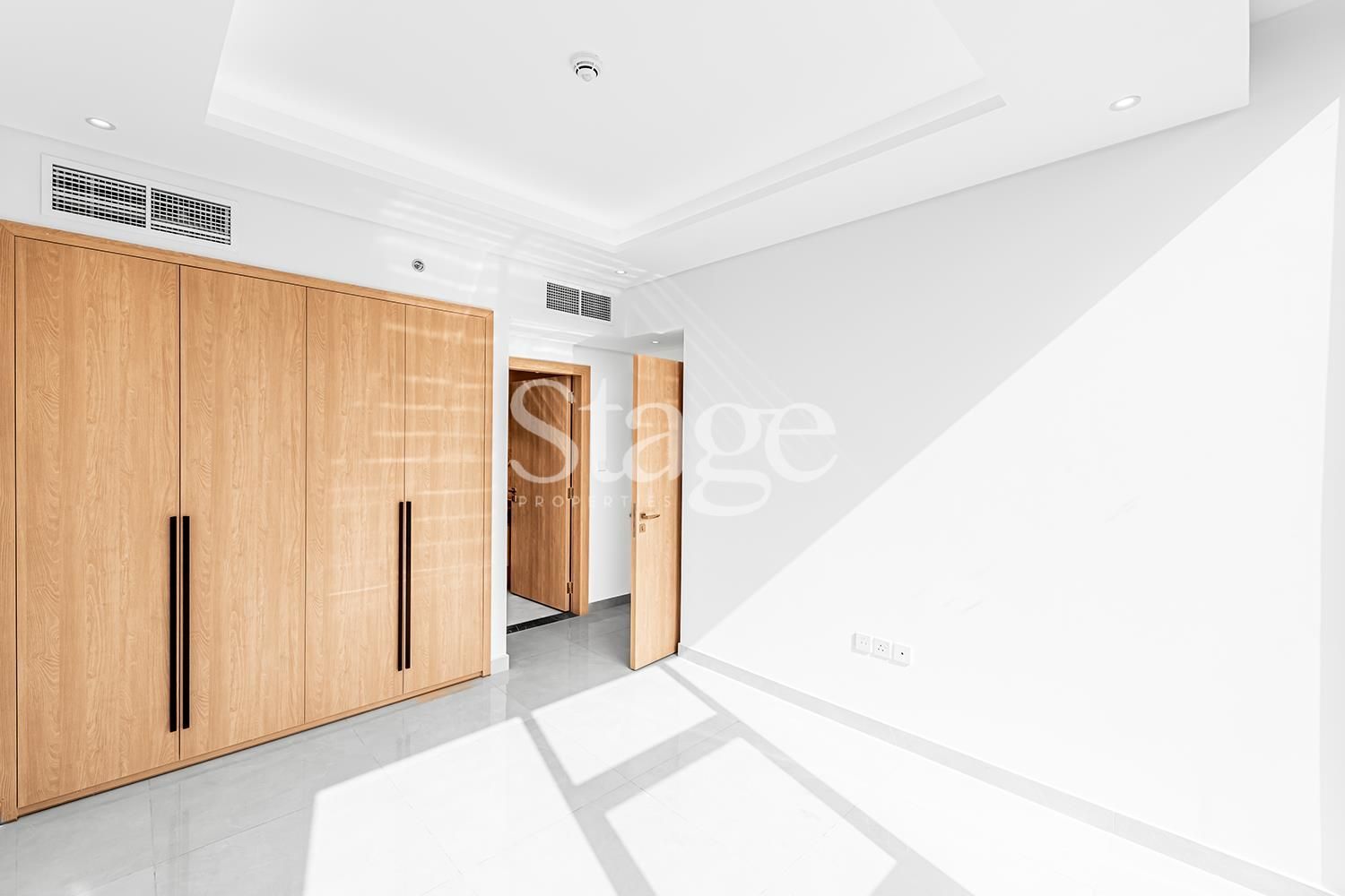 2 bedrooms apartment for Sale in Jumeirah Village Circle, Dubai AP8321S