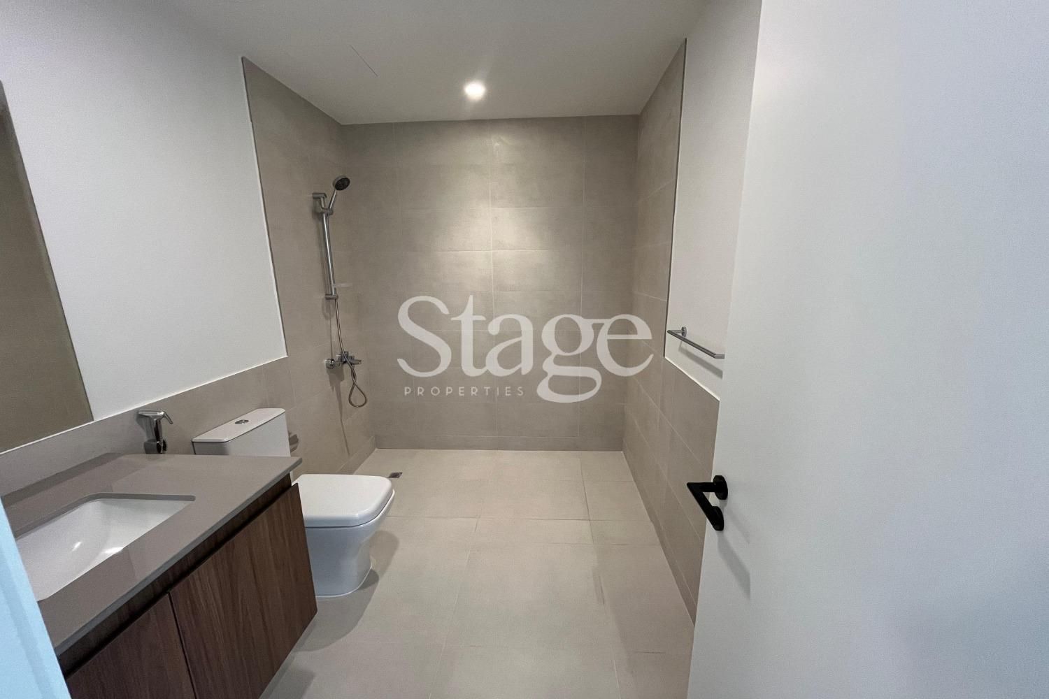 3 bedrooms Townhouse for Rent in Town Square, Dubai TH10092L