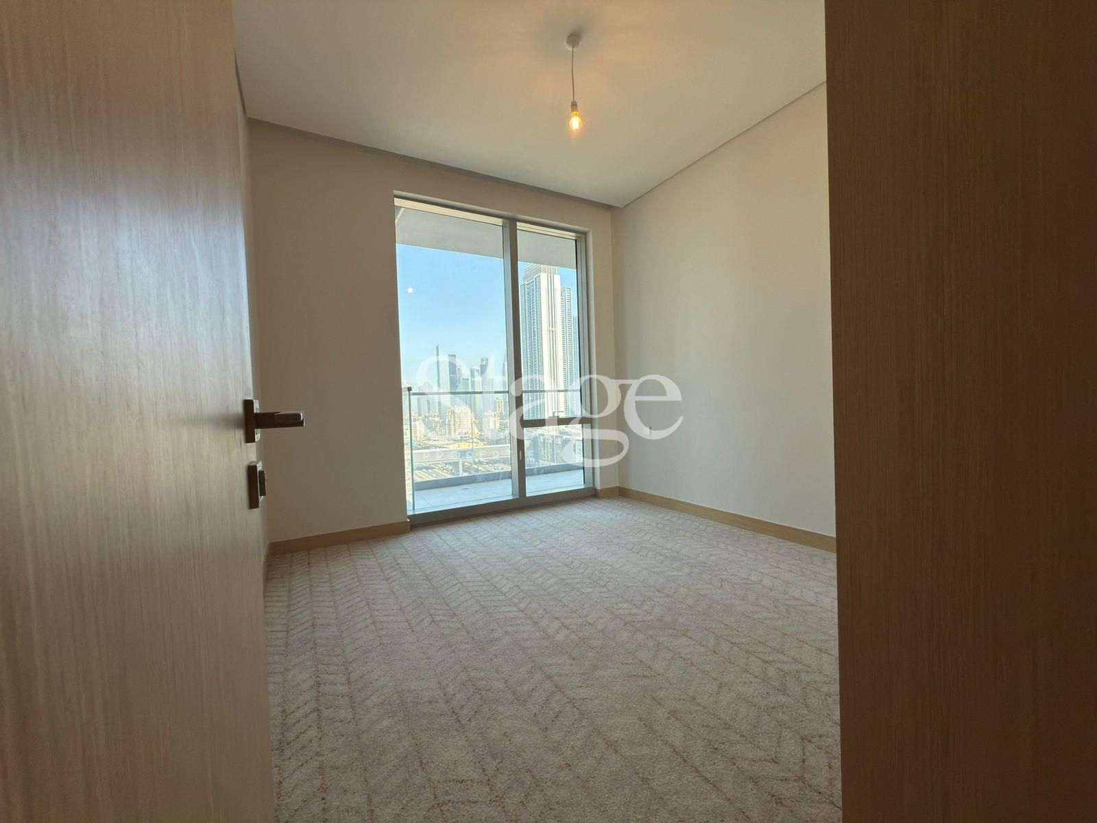 شقة من ٣ غرف نوم للإيجار في Downtown Dubai، Dubai AP8207L