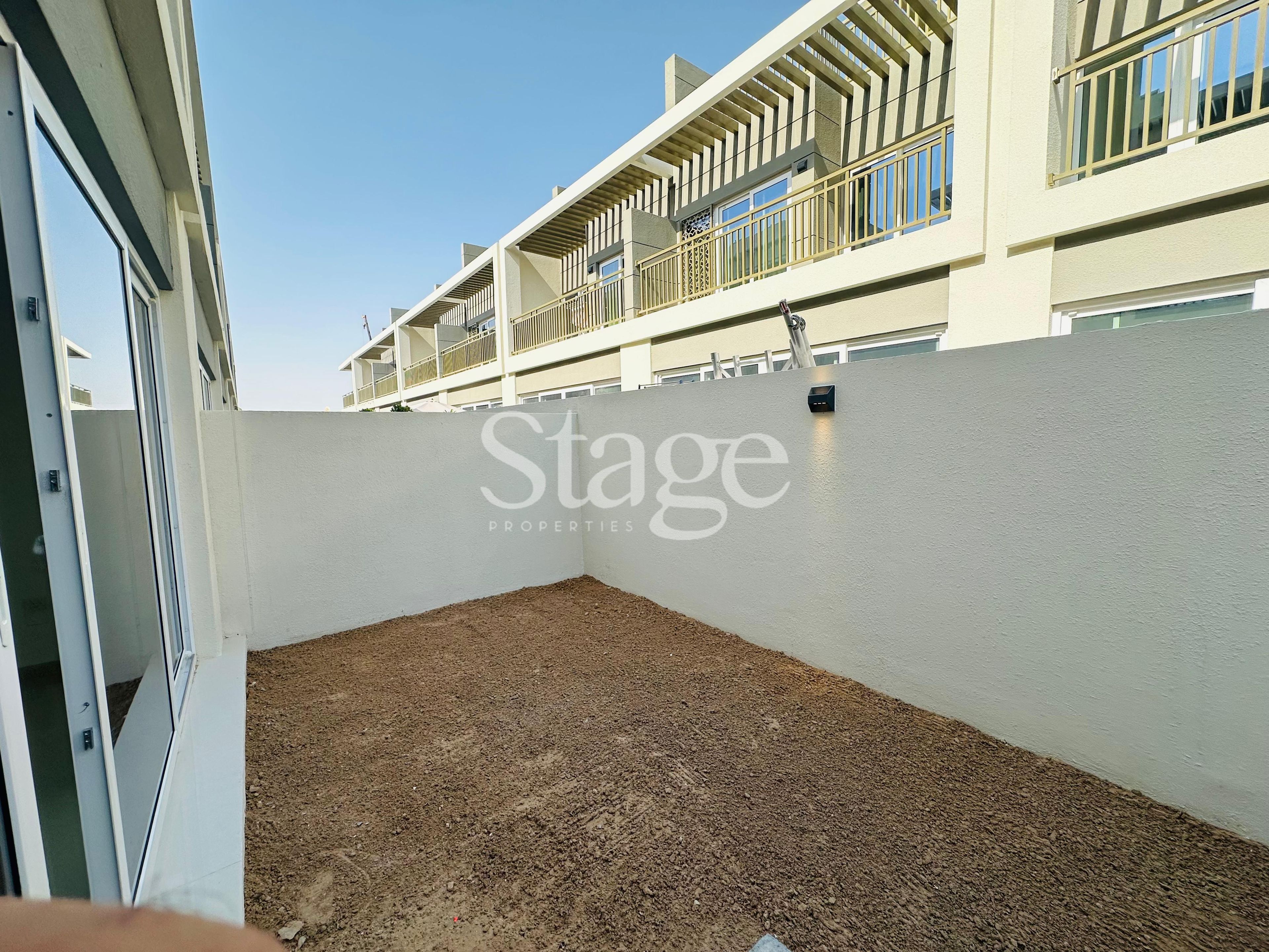 3 bedrooms Townhouse for Rent in Damac Hills 2, Dubai TH8423L