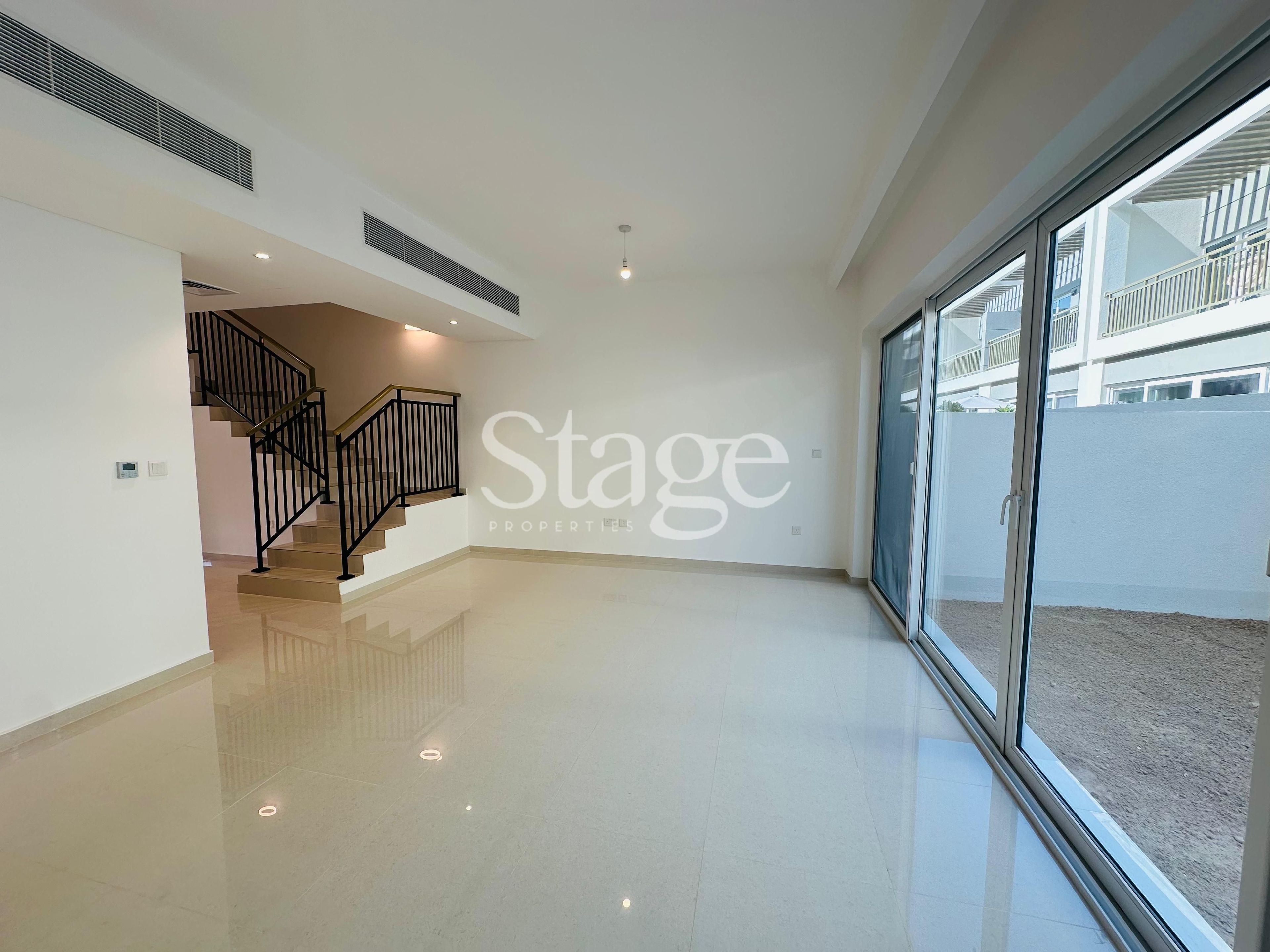 3 bedrooms Townhouse for Rent in Damac Hills 2, Dubai TH8423L